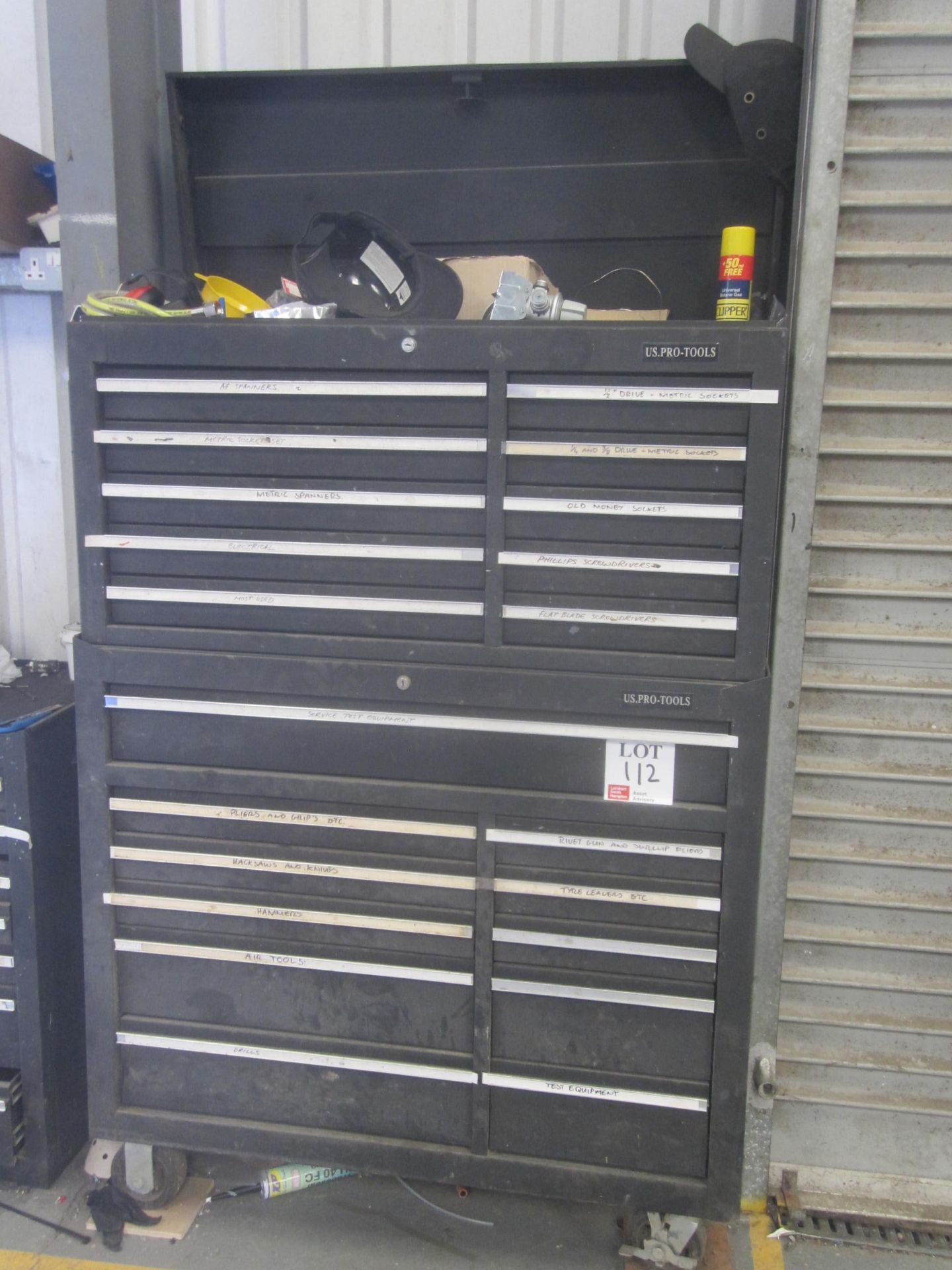US Pro-Tools mobile mechanic tool box, large, with contents of hand tools