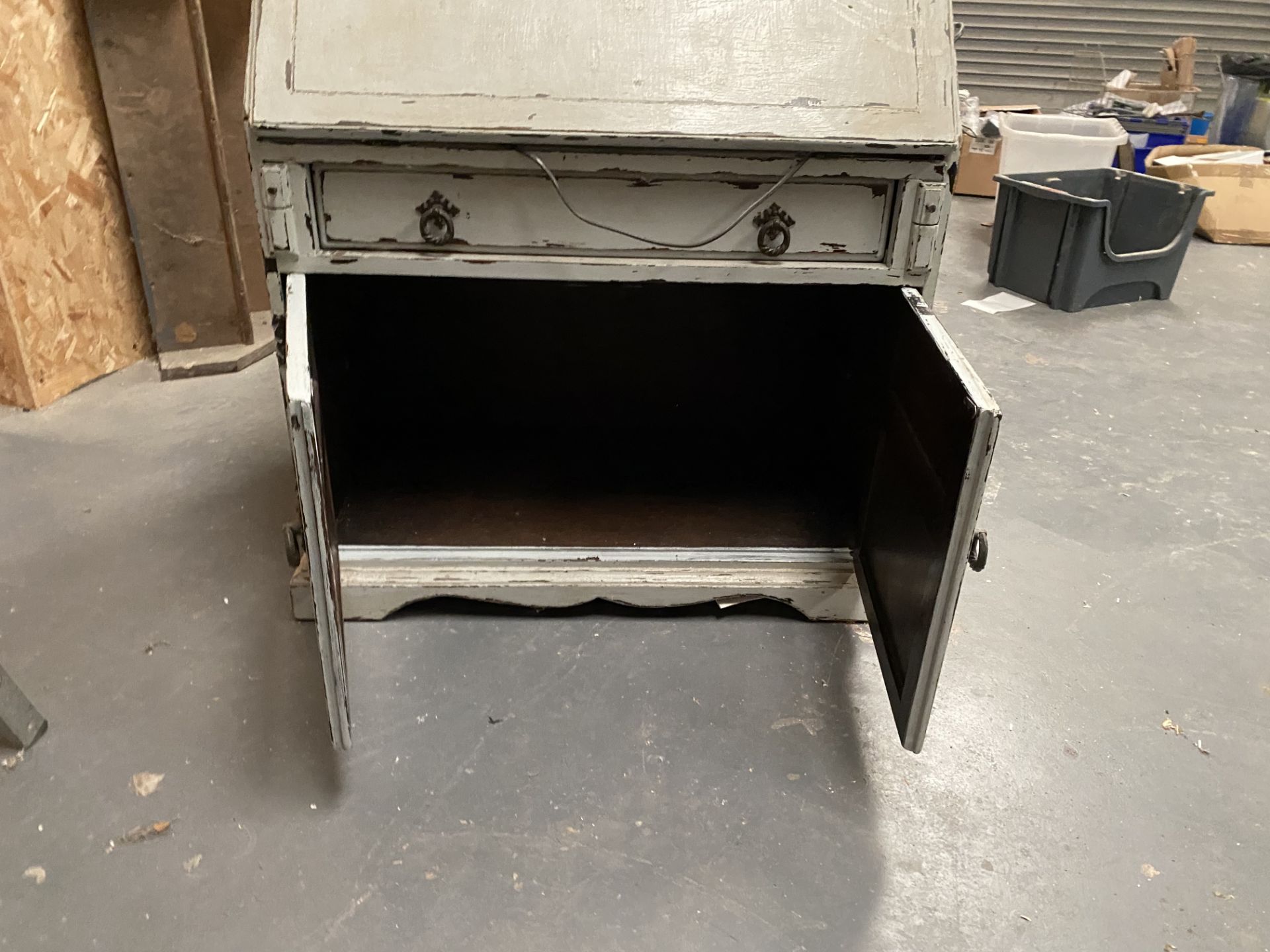 Rustic bureau desk and rustic wooden double door cabinet - Image 3 of 6