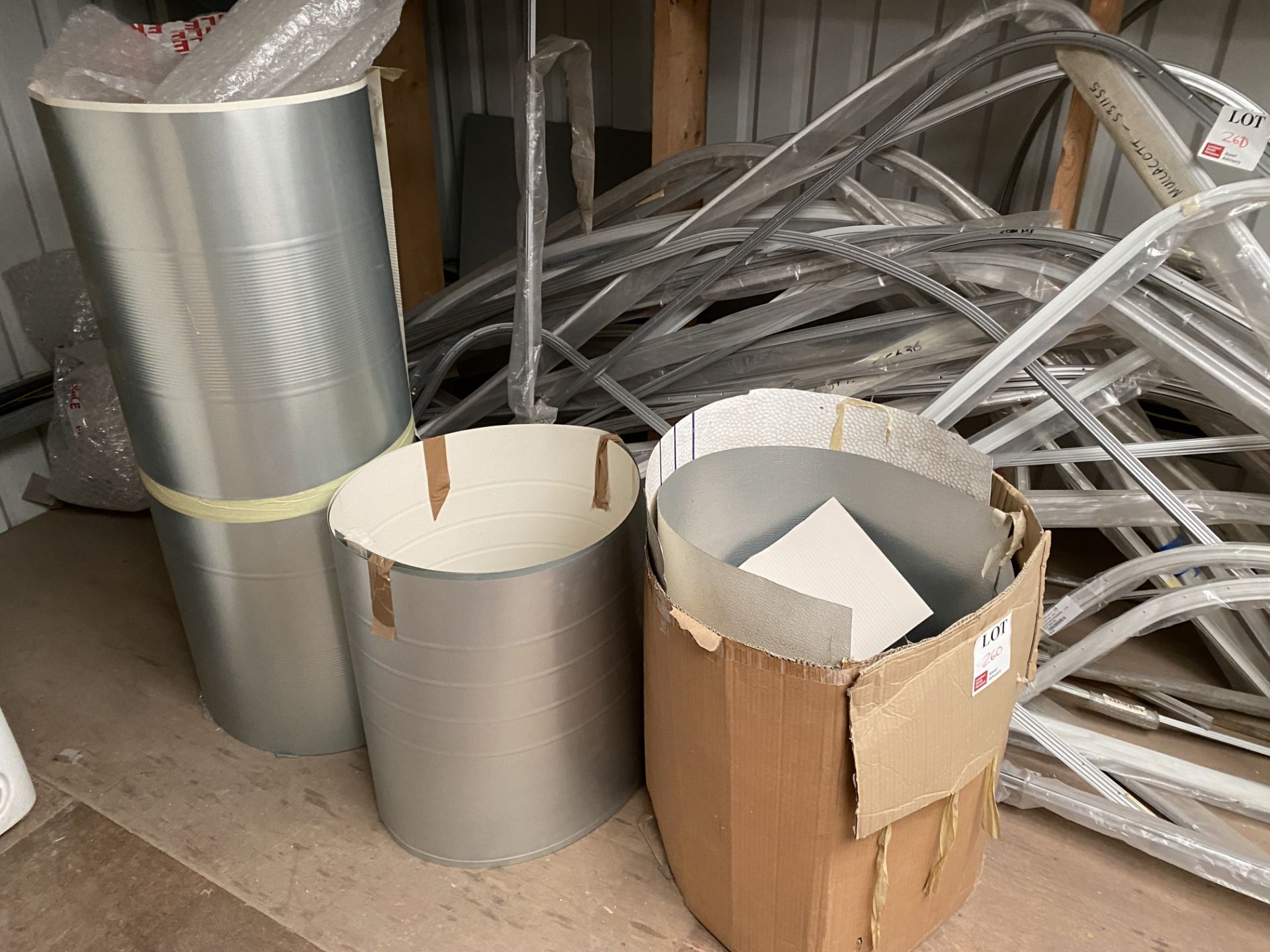 Assorted aluminium trims & sheets - Image 2 of 3