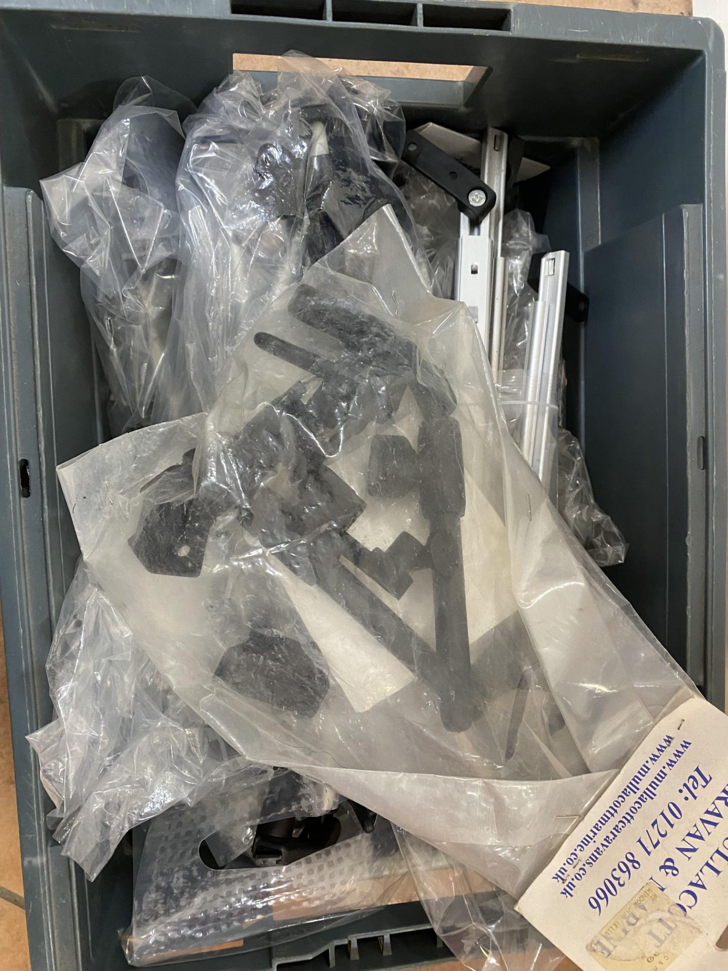 Box of various window stays - Bild 2 aus 5