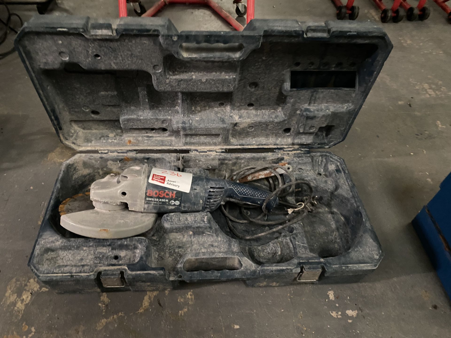 Bosch electric disc cutter, model GWS 22-230H