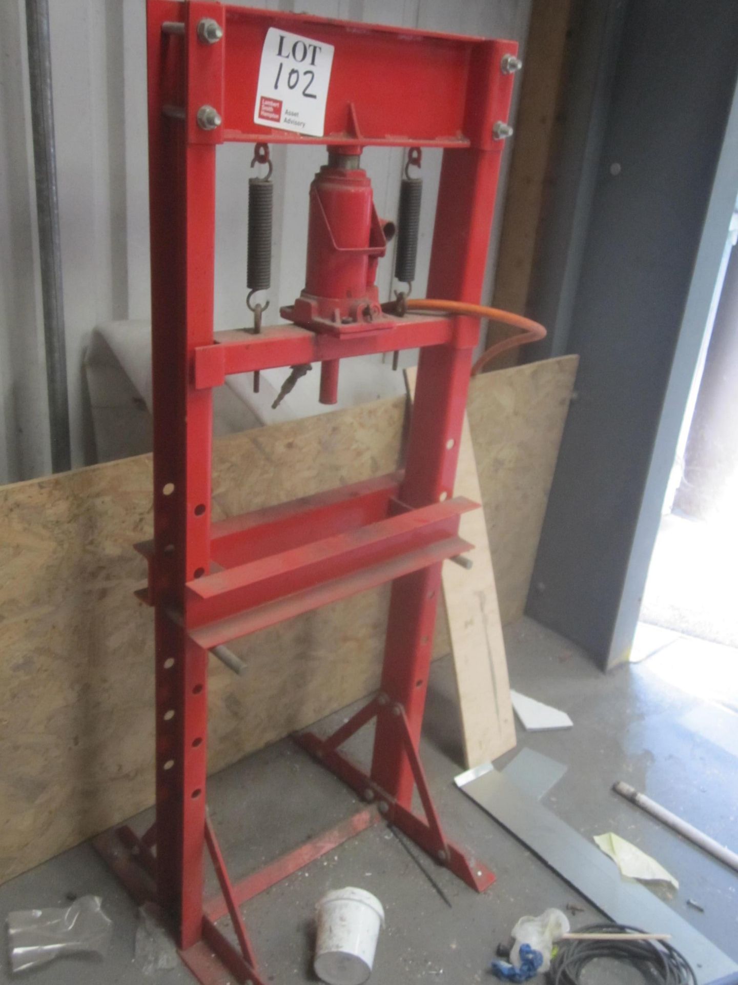 Hydraulic garage type press, 10 ton, model YK10ECF - Image 2 of 6