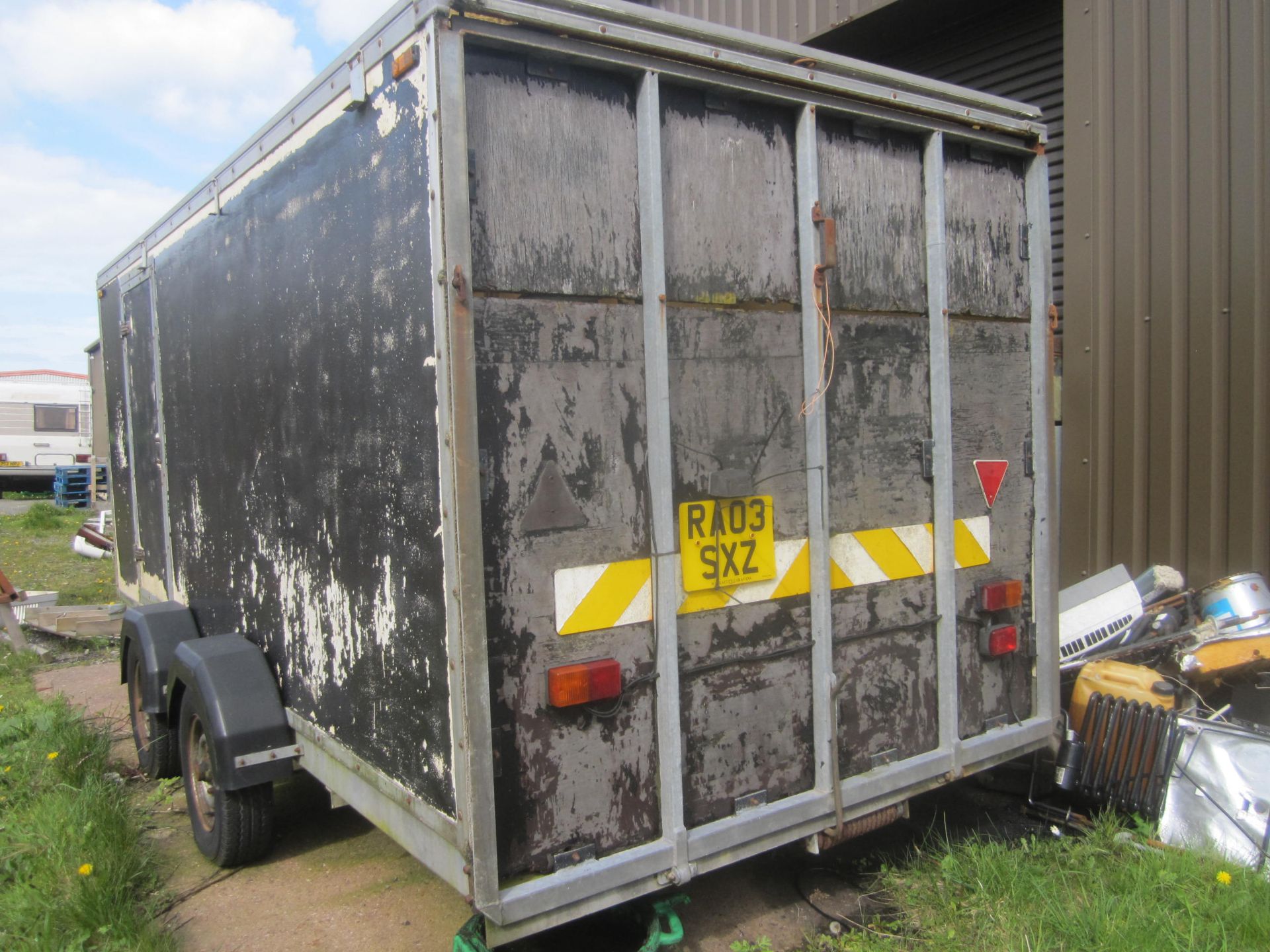 Mullacott twin axle box trailer, approx 4m length, with drop down loading ramp (outside at rear of - Image 2 of 6