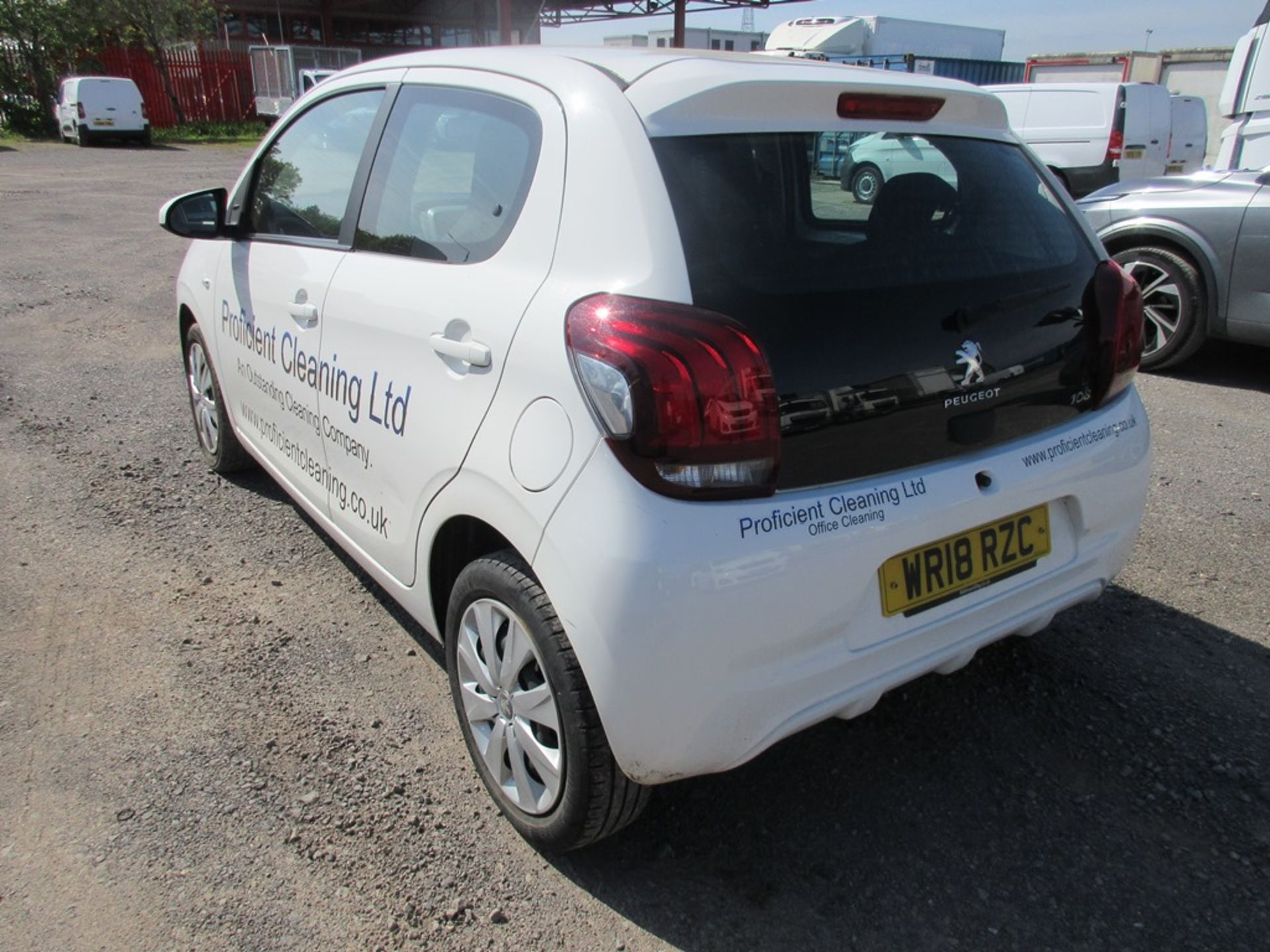 Peugeot 108 Active 1.0Vti petrol hatchback, 71bhp Registration: WR18 RZC Recorded Mileage: 33,446 - Image 5 of 16