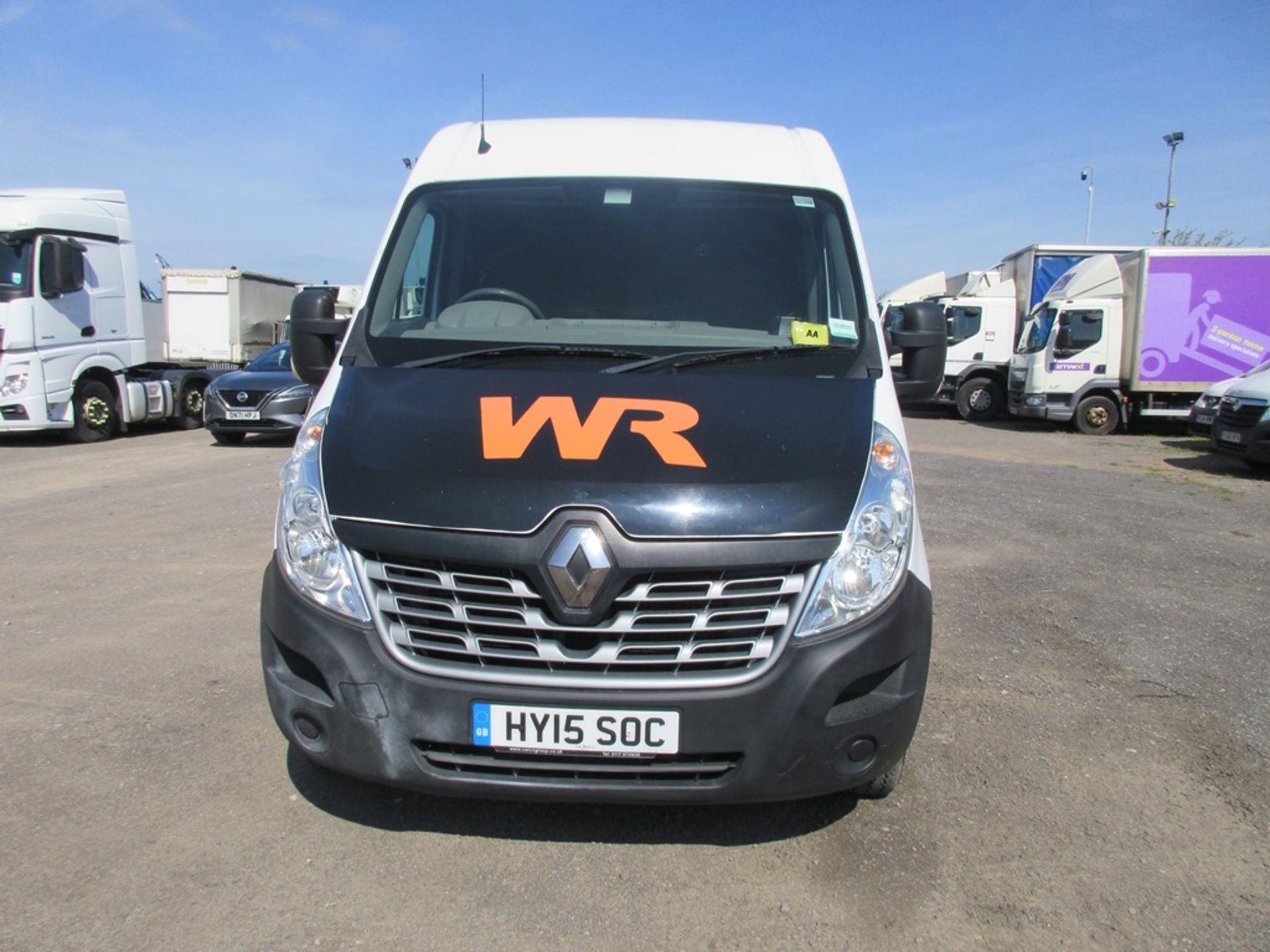 Renault Master LM35 L3H2 Business 2.3Dci LWB medium roof panel van, 109bhp Registration: HY15 SOC - Image 3 of 14