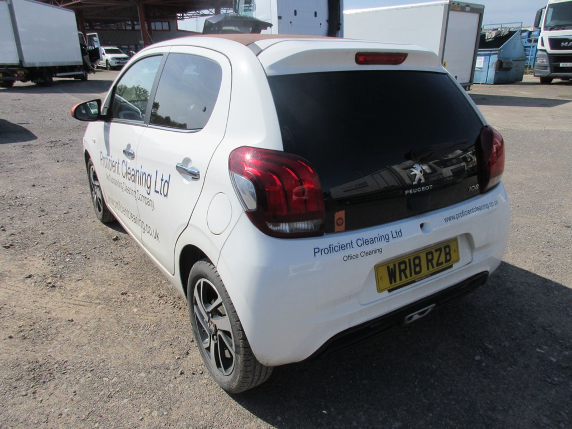 Peugeot 108 Roland Garros Top 1.2 petrol hatchback, 80bhp Registration: WR18 RZB Recorded Mileage: - Image 5 of 15