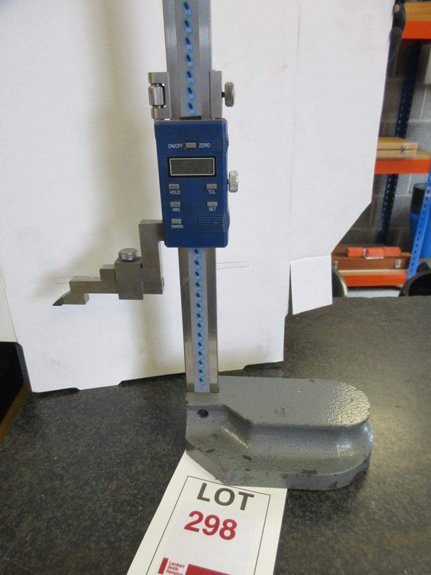 Moore and Wright digital height gauge 600mm - Image 2 of 3