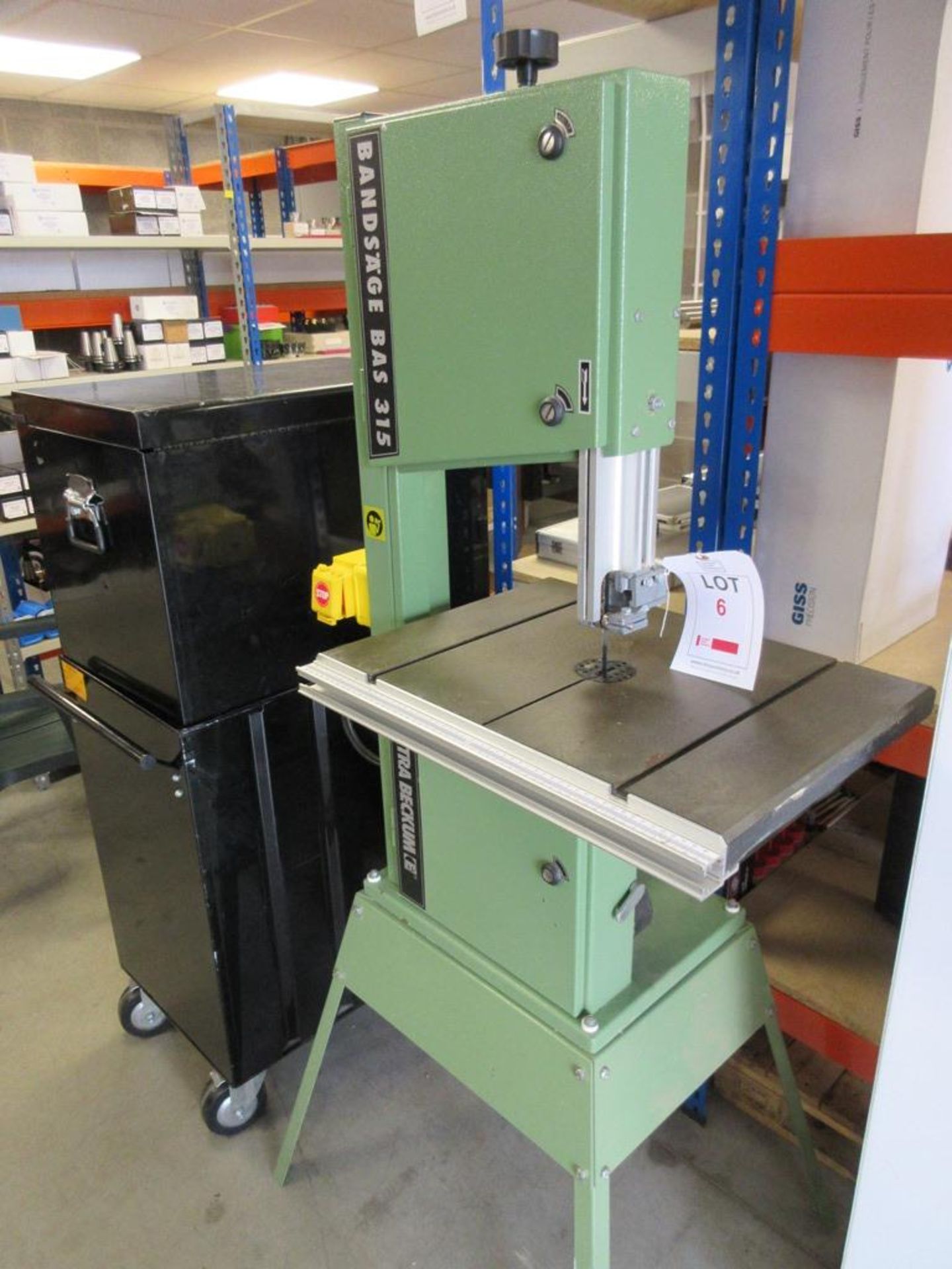 Elektra Beckum Vertical Bandsaw 240V, Model Number: Bandsagebas 315, Throat Depth 300mm - Image 2 of 3