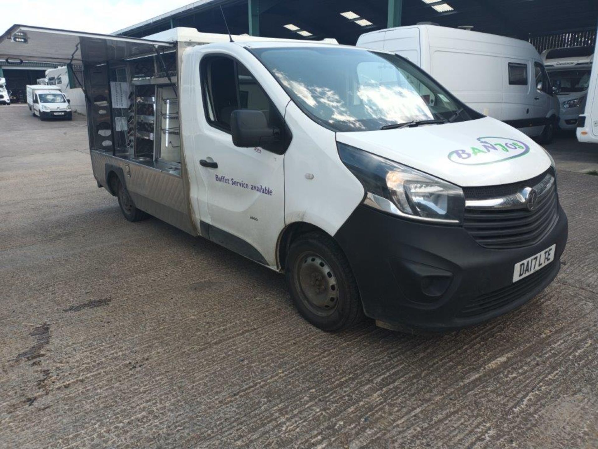 Vauxhall Vivaro CDTI Bistro 2900 Spec fitted Jiffy cab sandwich catering van