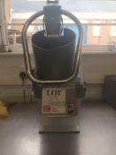 Hallde commercial food preparation machine