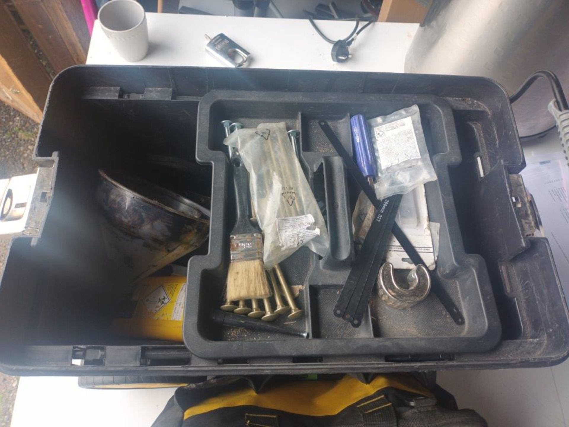 Stanley tool box on wheels and Stanley tool bag with various handtools - Image 4 of 5