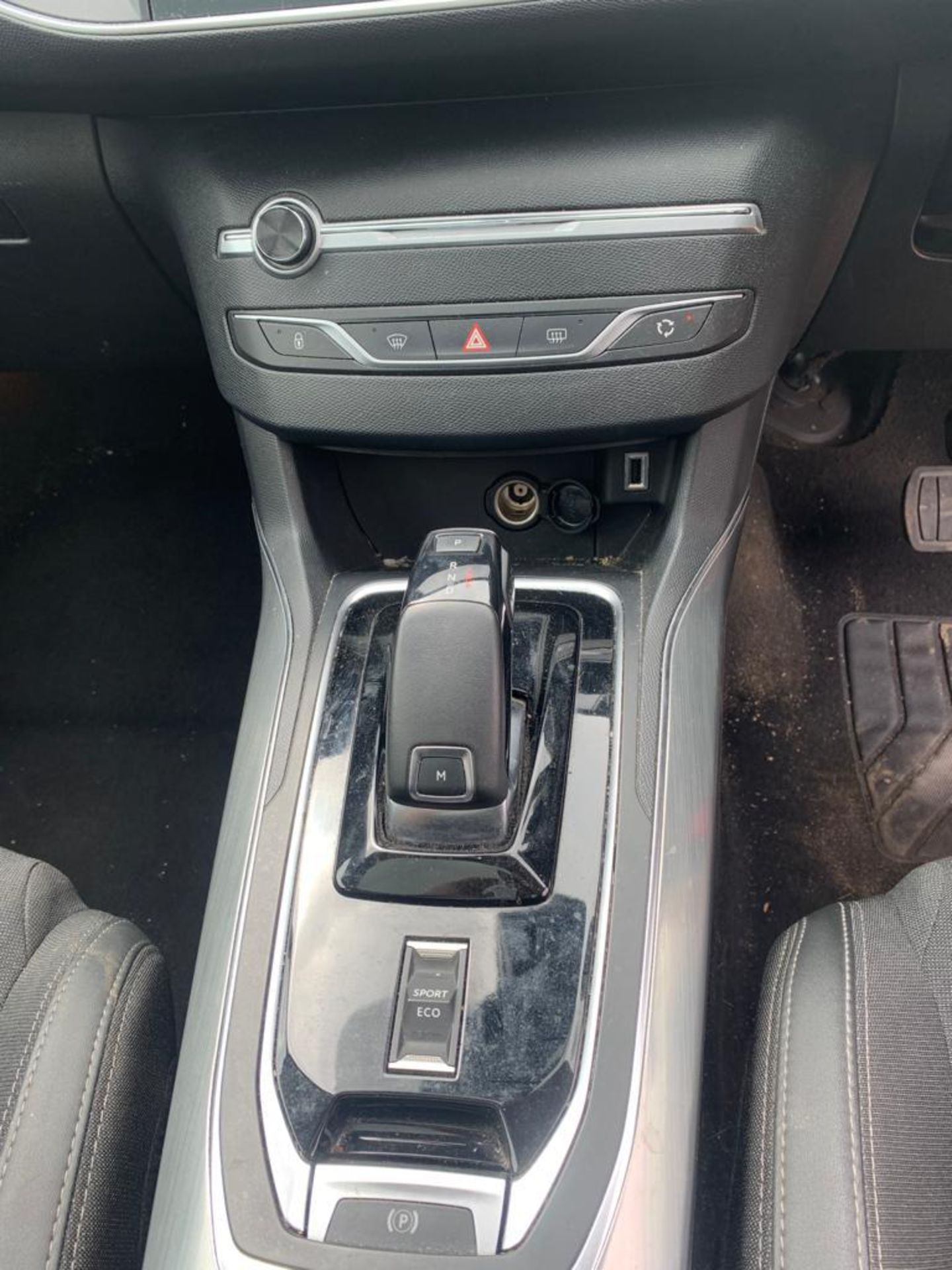 Peugeot 308 SW estate car, registration number KS20TVT, first registered 30th July 2020 with 55,000 - Image 12 of 14