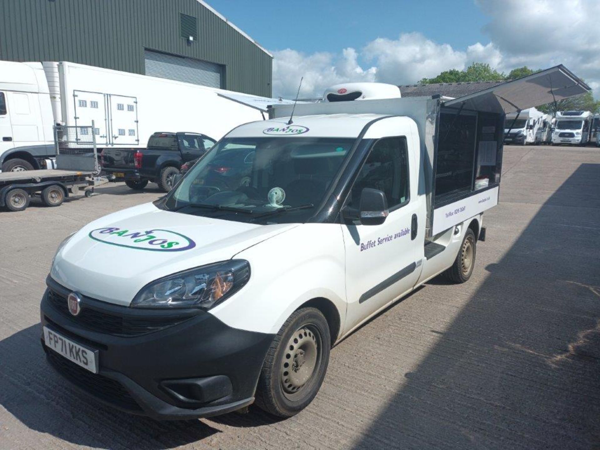 Fiat Doblo 16V MULTIJET II Optimus Primo Maxi insulated and refrigerated sandwich catering van, - Image 3 of 11