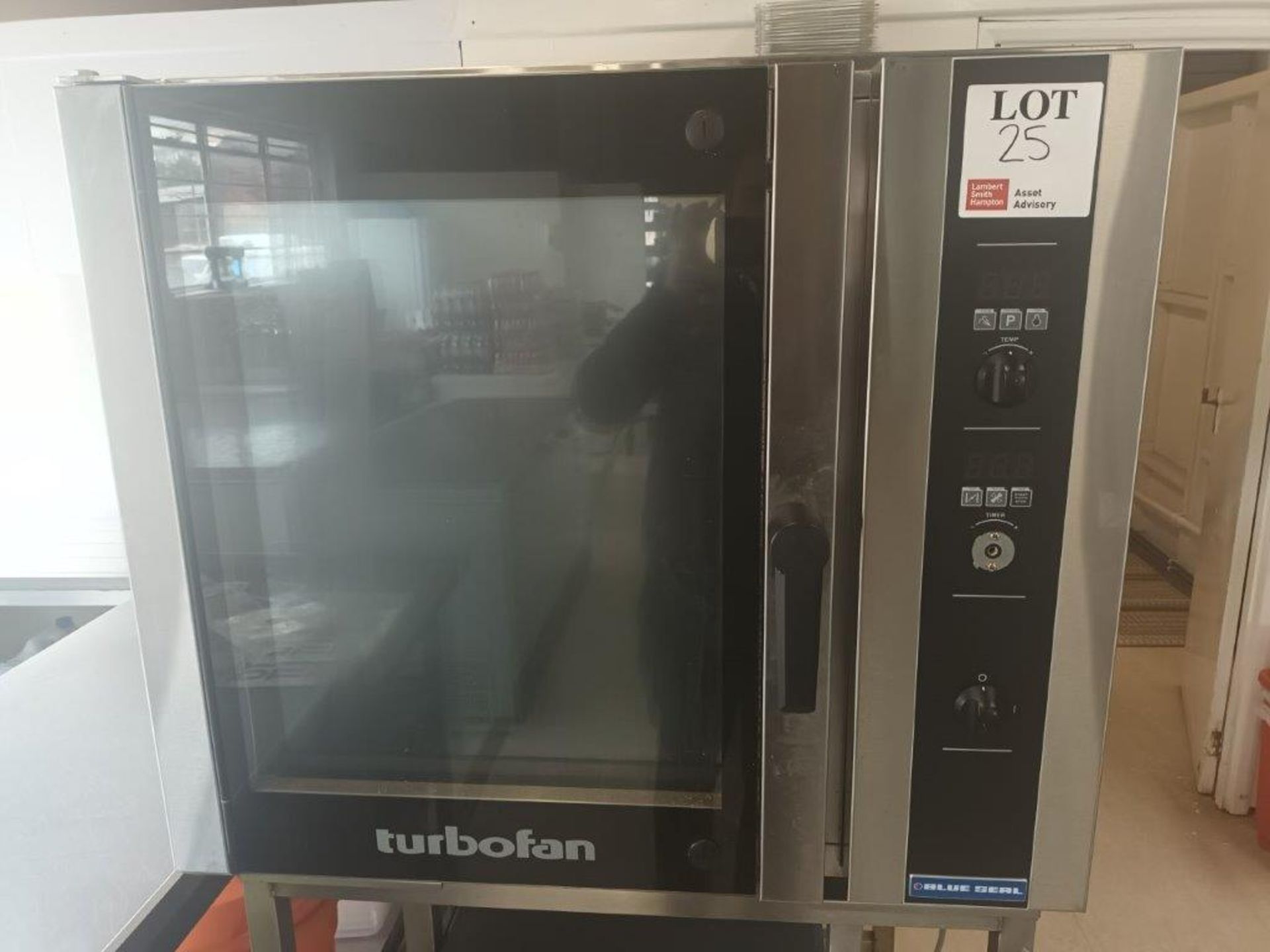 Blue Seal Turbofan commercial oven with stand - Image 2 of 4