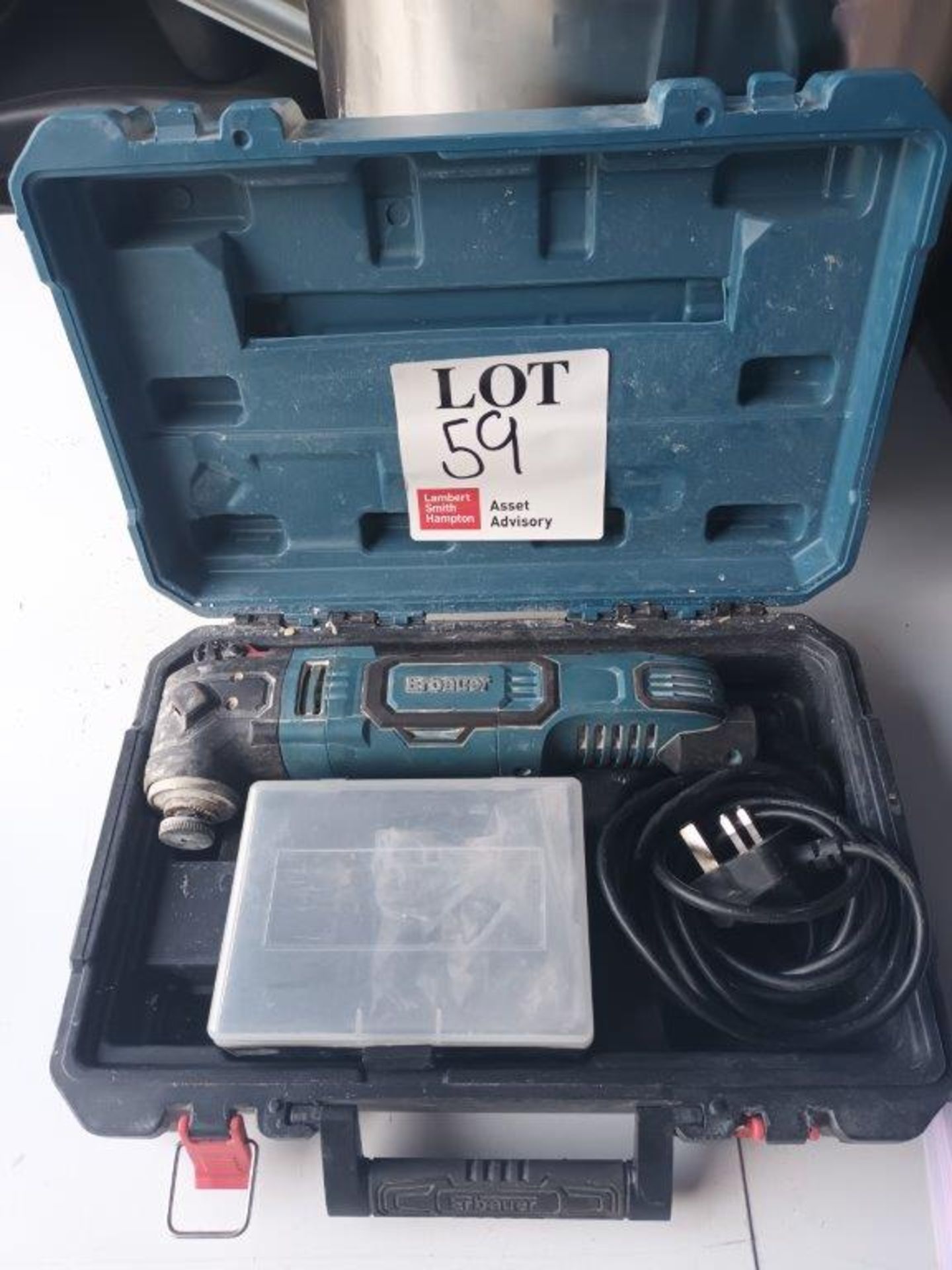 Boxed Erbauer EMT300-QC 240v electric multi-tool