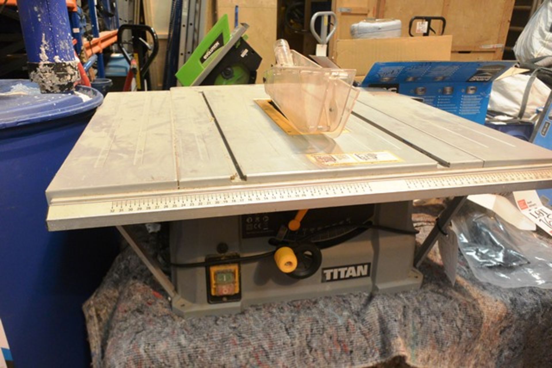 Titan TTB 674TAS table saw