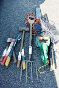 Assorted garden tools to include hedge trimmer, sledge hammer, pitchfork, shears, chimney sweep (