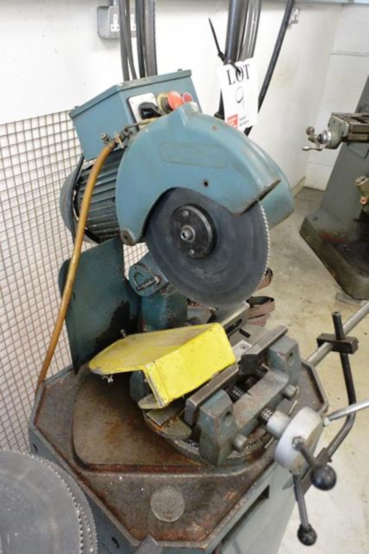 Pinnacle metal chop saw, variable speed 60 - 120 rpm (3 phase - plugged) 300m manual blade (Please - Image 2 of 3