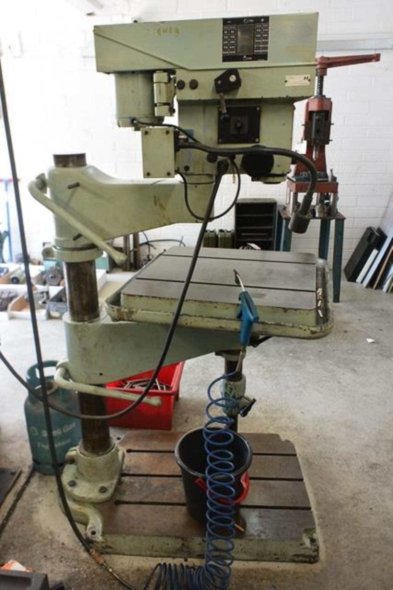 Meddings A10/3 articulated radial arm drill, serial no. 03811 table size: 24 x 24" max spindle - Image 4 of 5