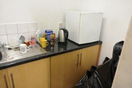 Loose contents of kitchen/canteen to include Beko freezer, Thorn bench top fridge, kettle and