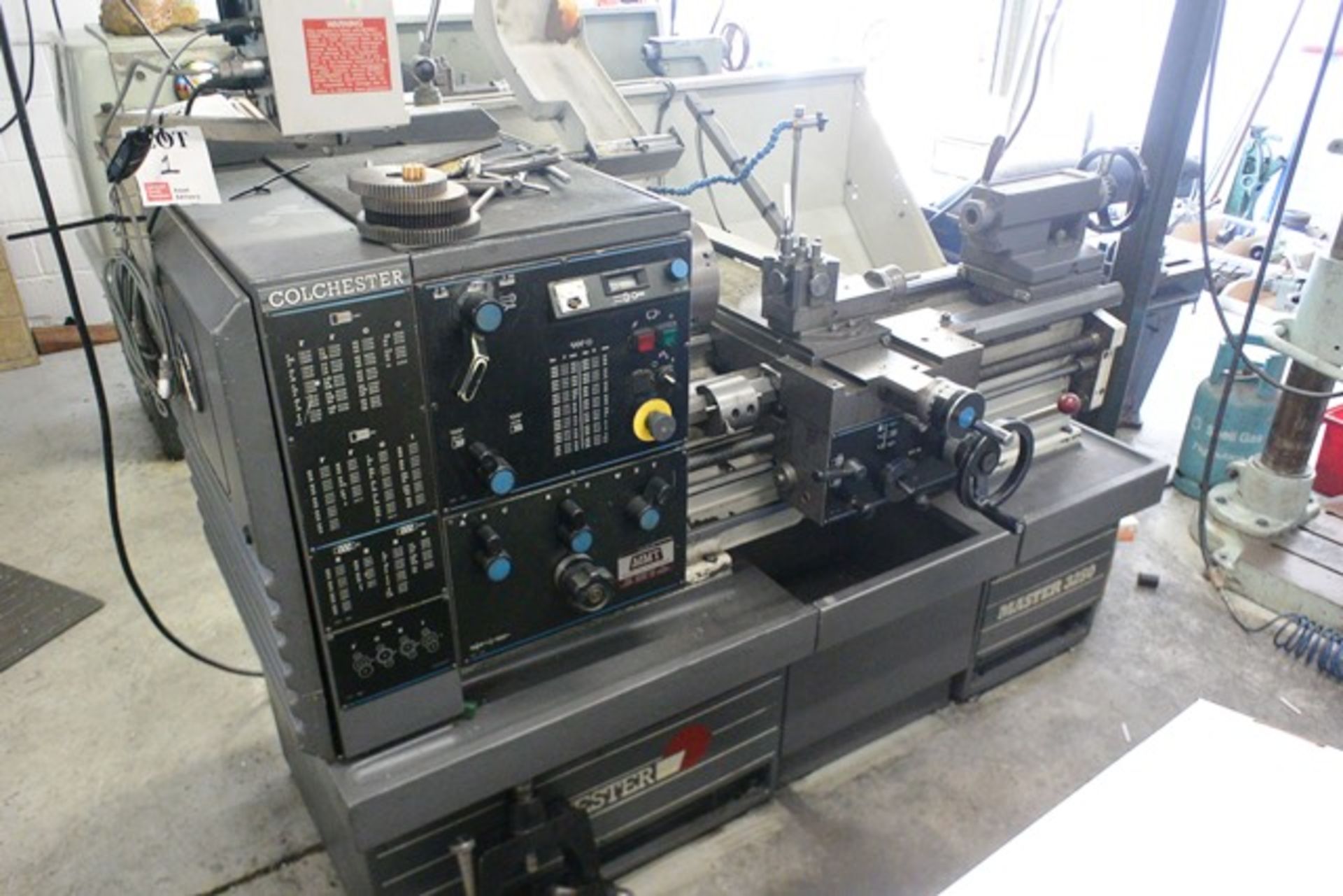 Colchester Master V5 3250 variable speed centre lathe, serial no. LVM 250 MRJA/02237 swing over bed: