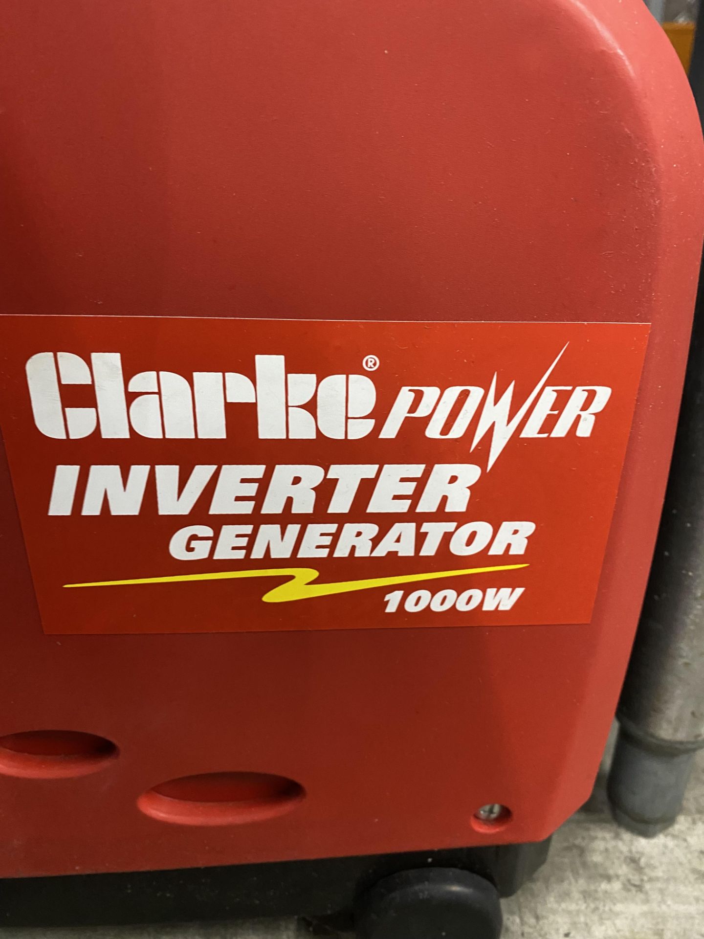 Clarke IKVA inverter generator and extension lead - Image 2 of 2