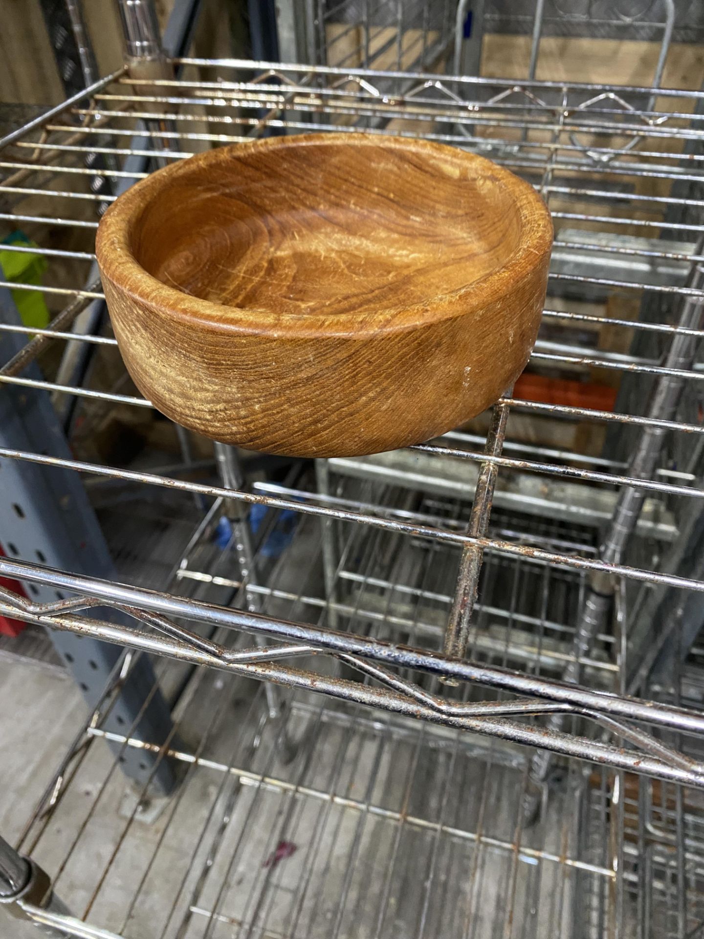 Box of various wooden bowls - Image 2 of 3