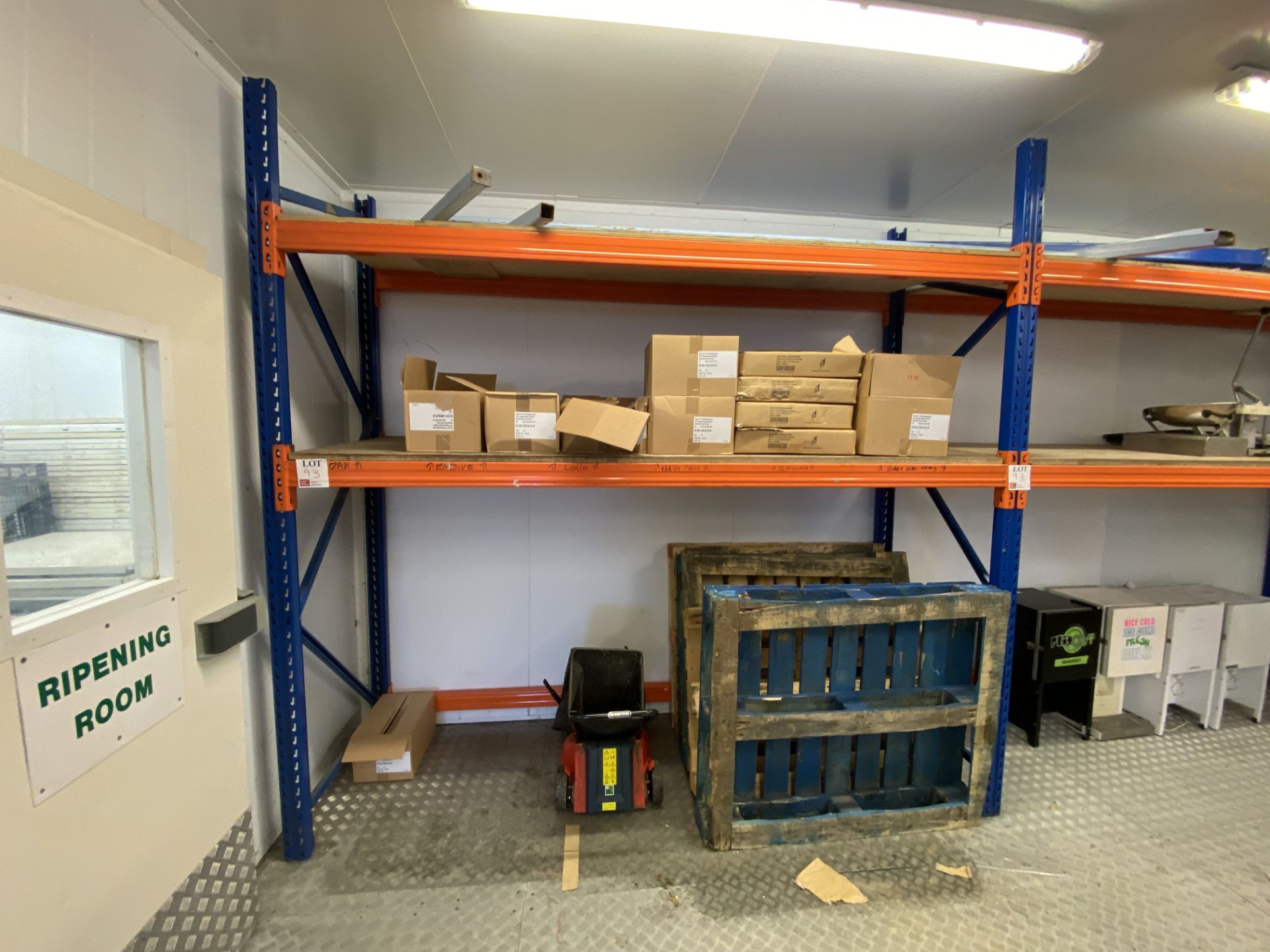 Set of adjustable racking (height 2.74m x length 5.6m x width 92cm) - Image 2 of 4