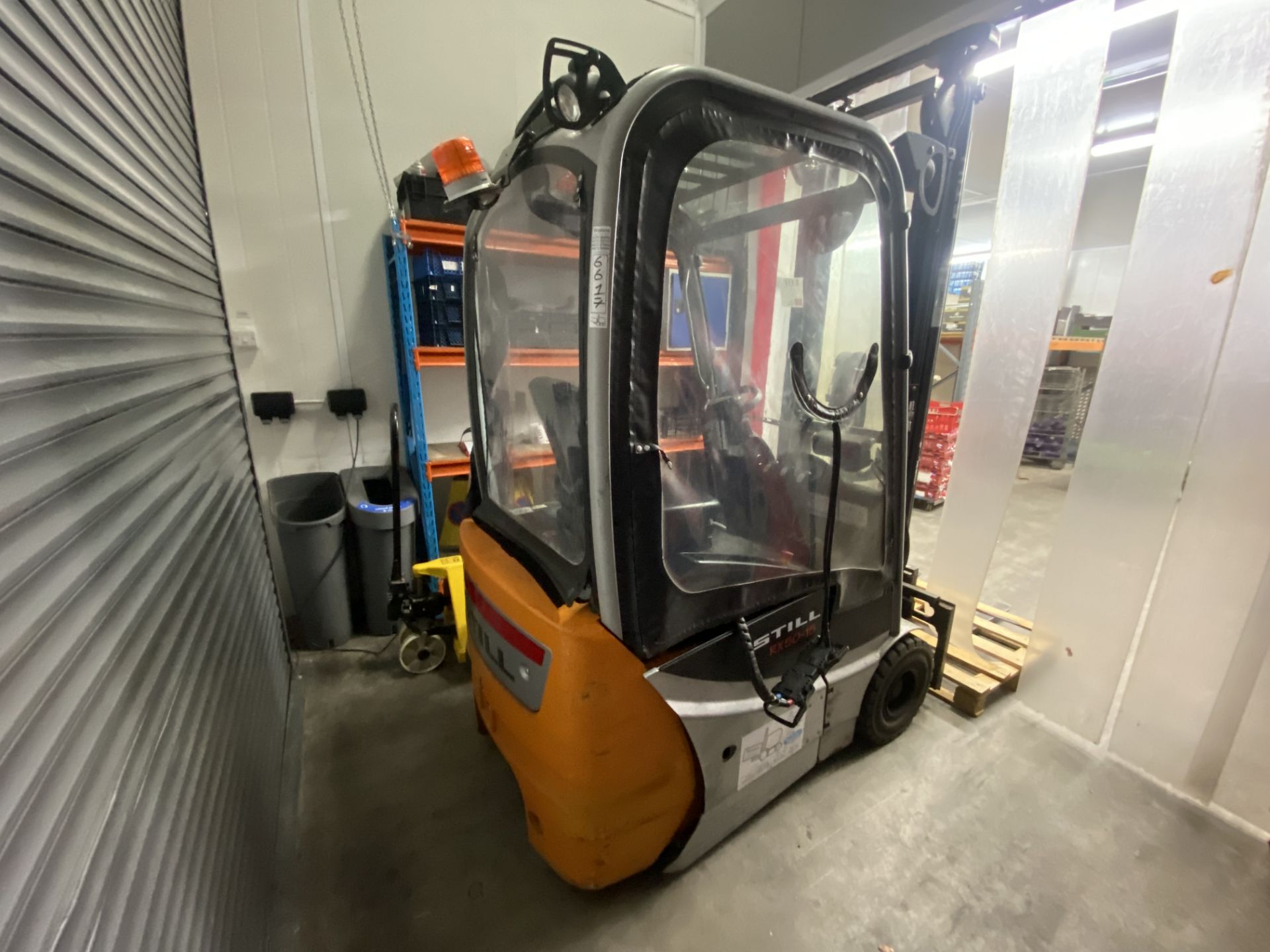 Still RX50-15 forklift, 1500kg capacity, Serial no. 515065H00121 with Still HFX battery charger, ( - Image 2 of 12