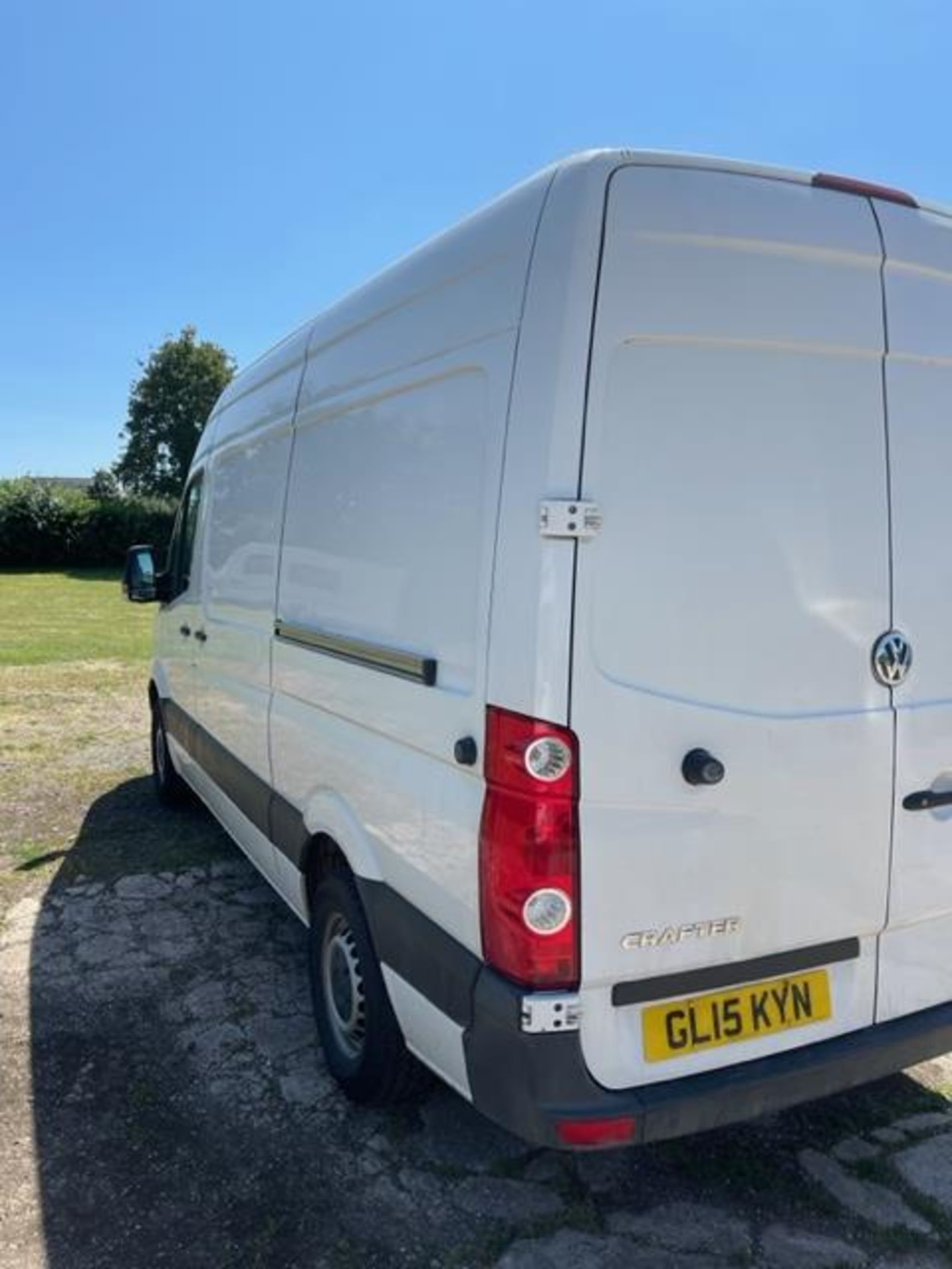 VW Crafter CR35 109 TDi refrigerated panel van, dual zone, fitted GAH compressor system - Image 3 of 13