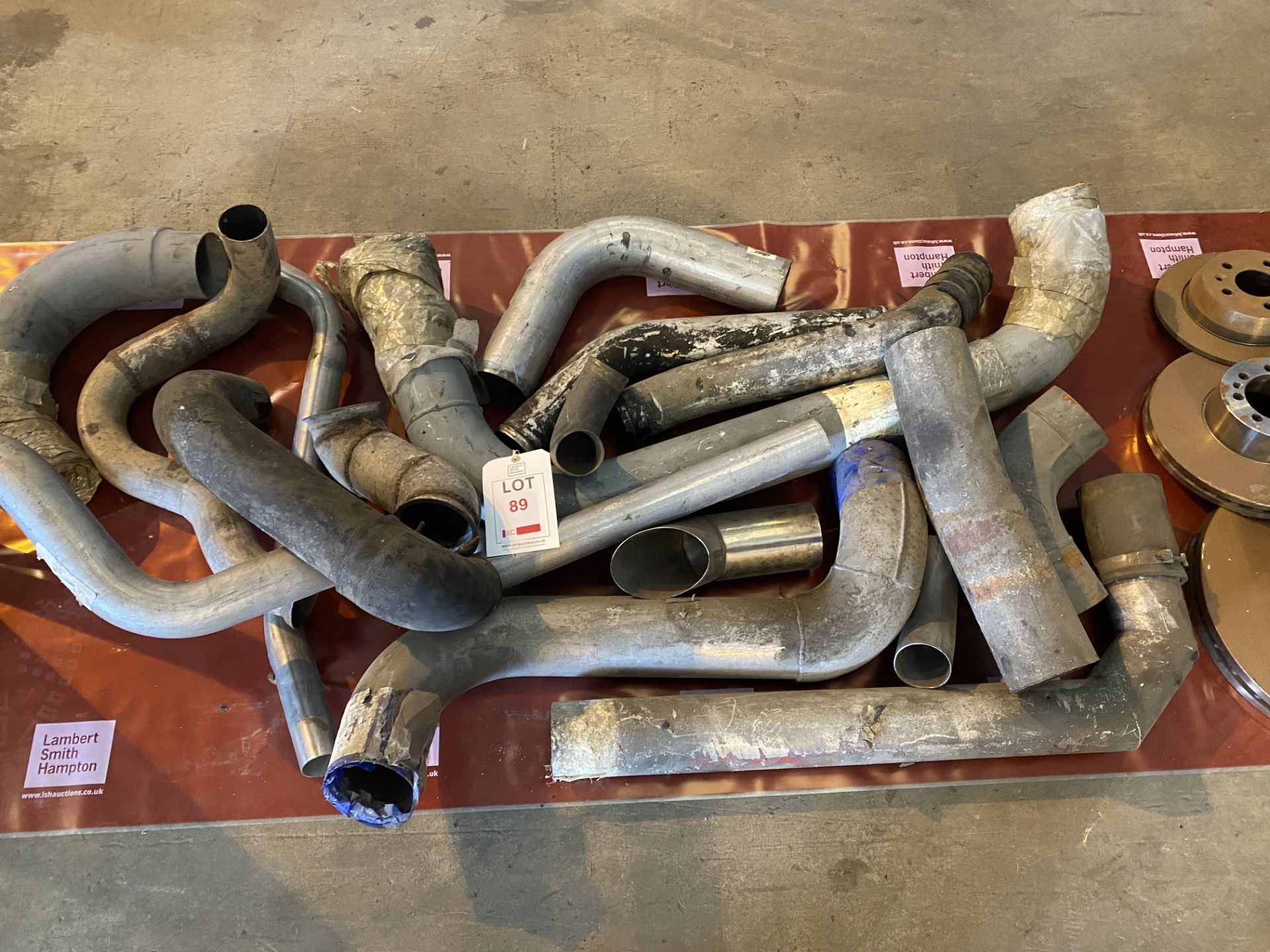 Quantity of assorted exhaust pipe