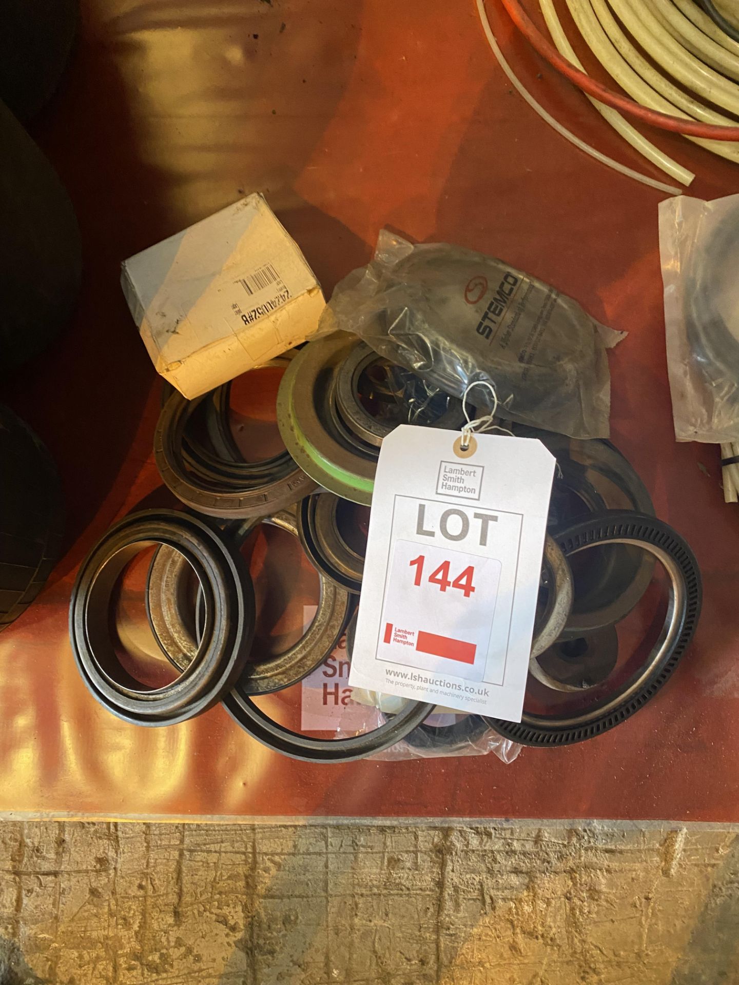 Quantity of assorted hub seals