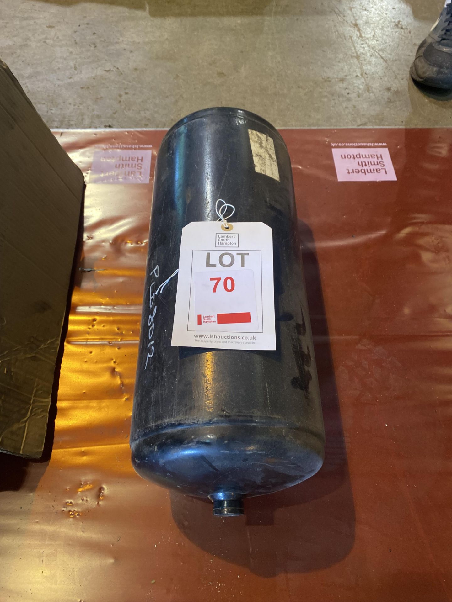 Unbadged air tank, Part no. PLD8012