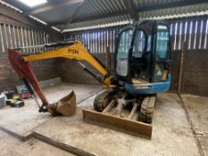 JCB 8026 CTS rubber tracked mini excavator, run hour: 2,056 (2012), quick hitch, piped pneumatics,