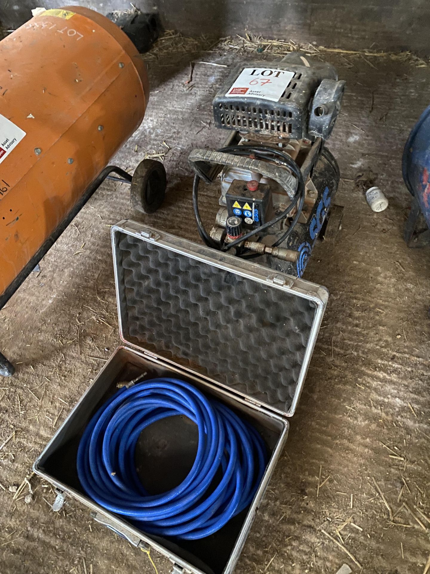 SGS portable air compressor, model SC24H, 2.5 HP, 240v with hose Located at Coleton Fishacre,