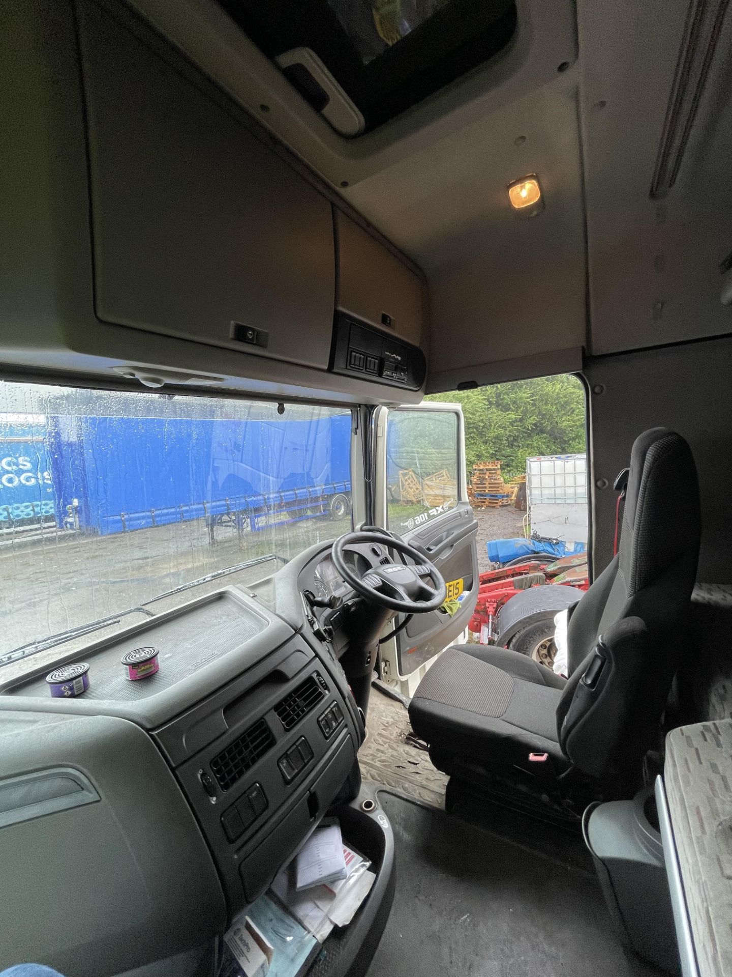 2015 DAF XF460 tractor unit - Image 11 of 14