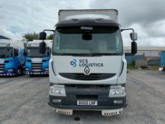 2010 Renault Midlum rigid cutainside truck