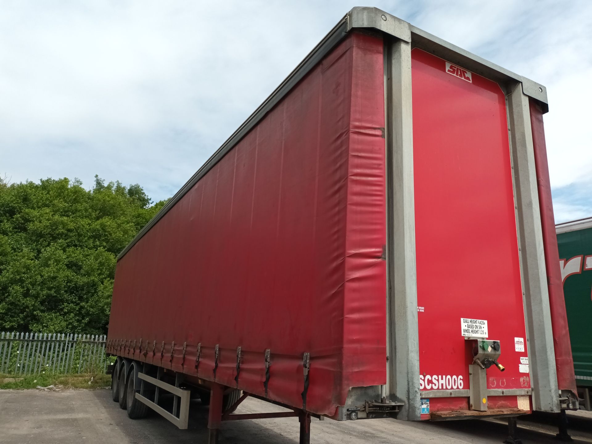 SDC Trailers tri-axle curtainside trailer - Image 2 of 8