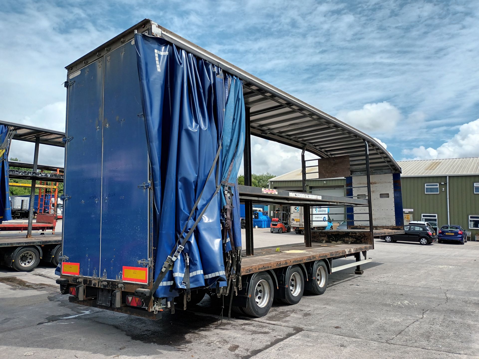 Montracon tri-axle double deck curtainside trailer - Image 7 of 11