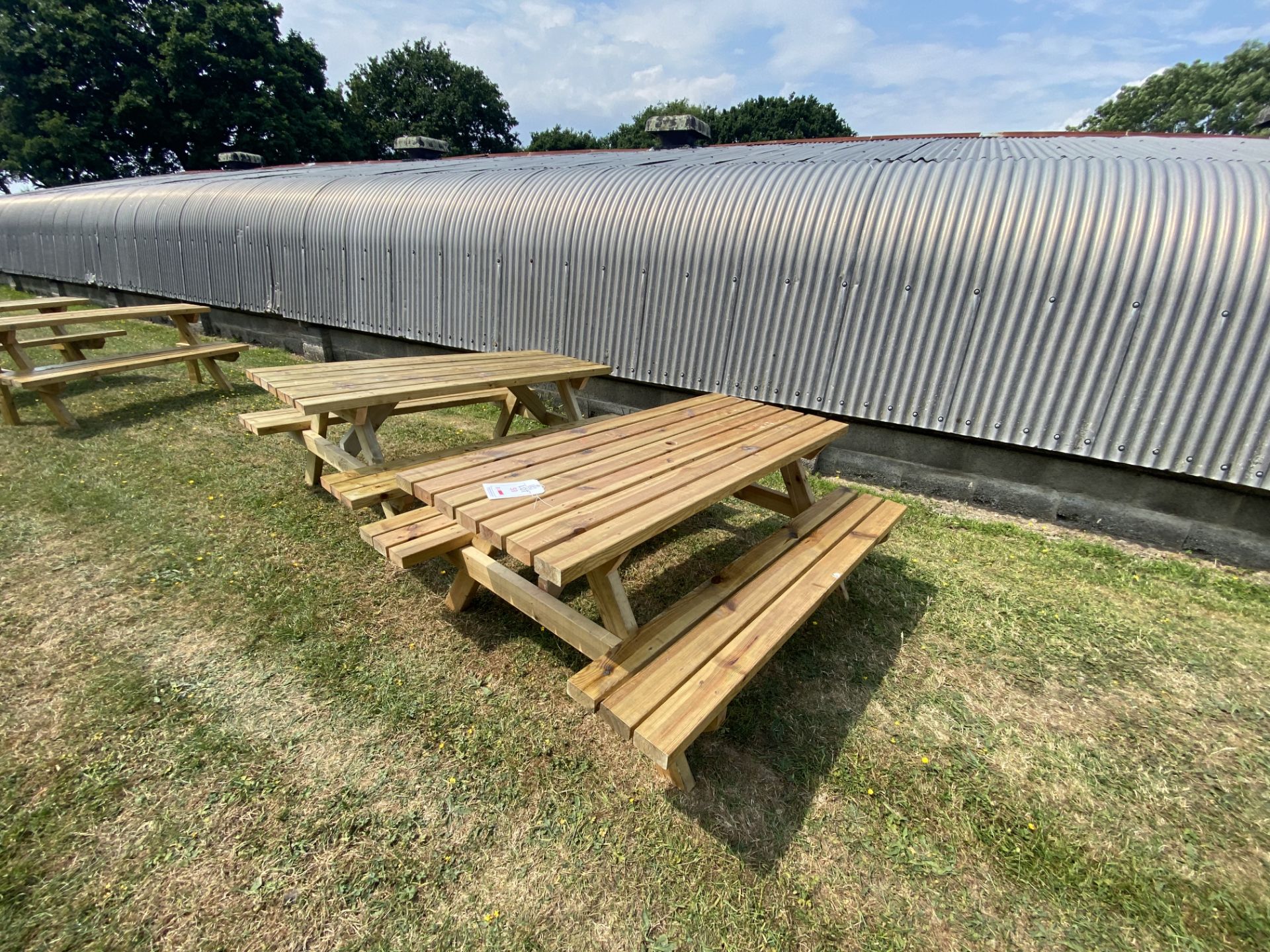 Two wooden garden benches, approx 180 x 140 x 74cm - Image 2 of 3