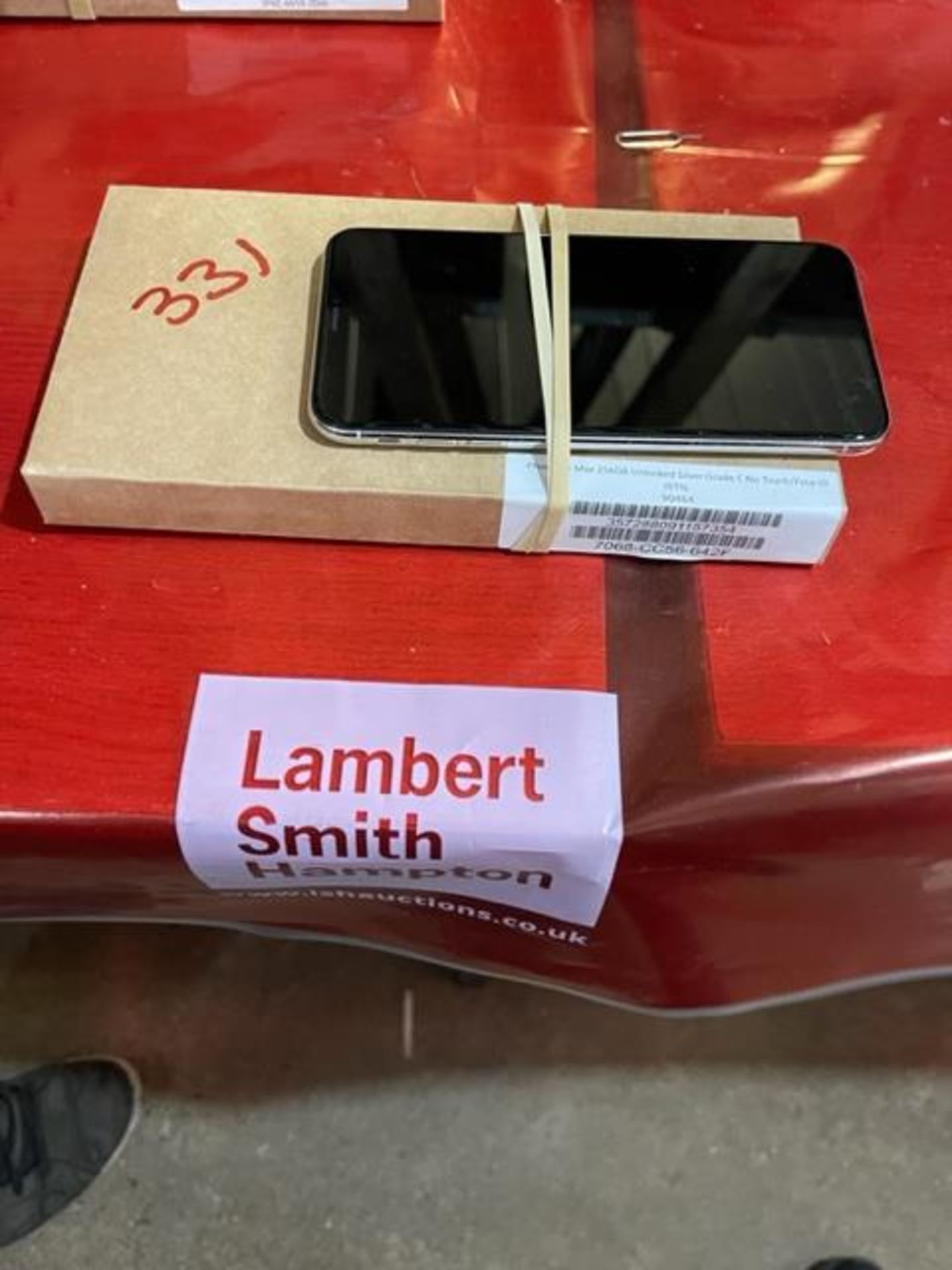 iPhone XS Max 256GB, silver grade C - no touch/face ID
