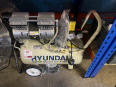 Hyundai air compressor, Super Silent, oil free, model no. HY7524