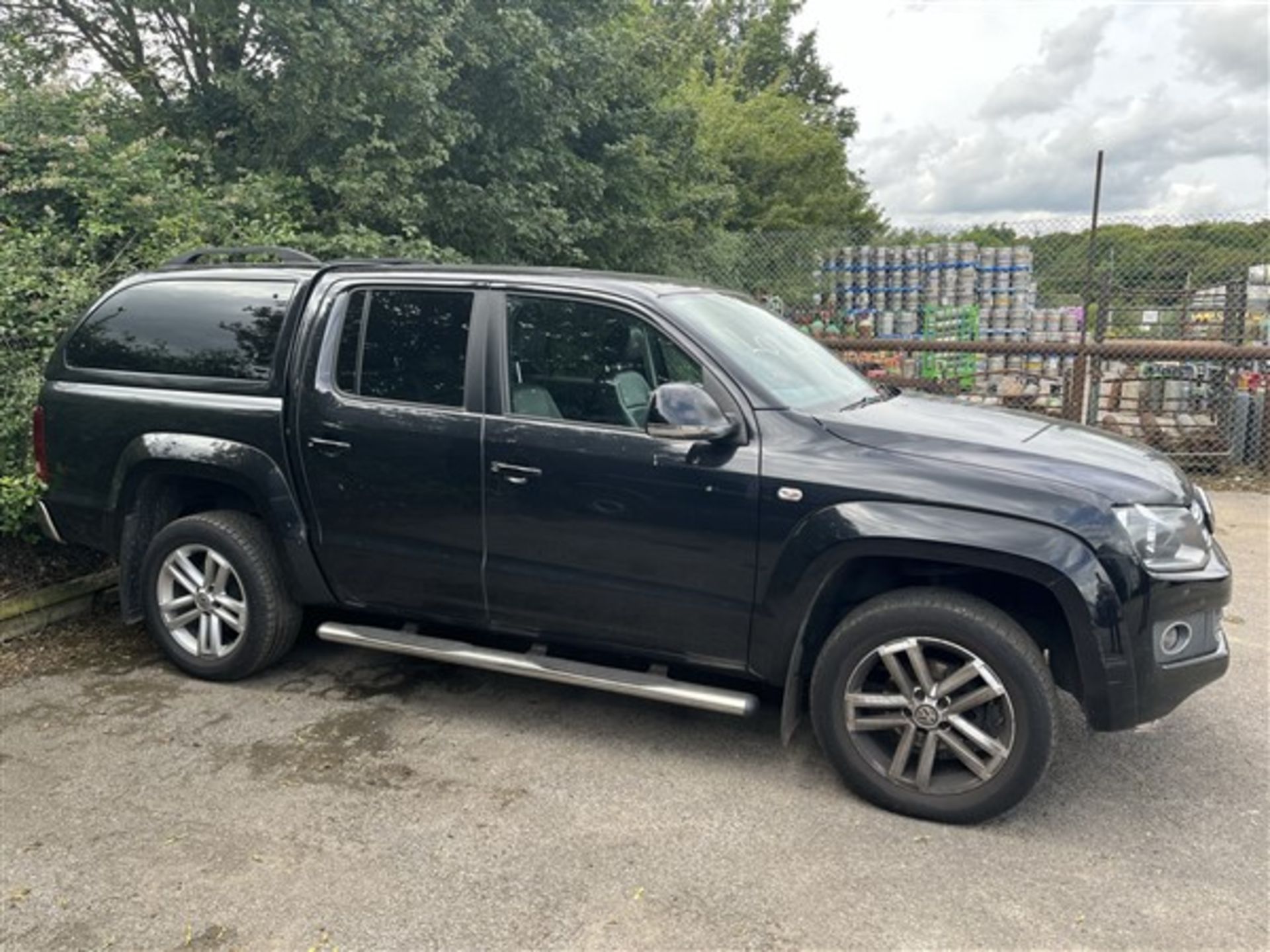 Volkswagen Amarok Double Cab Pick Up Highline 2.0 BiTDI 180 BMT 4MTN Auto, registration no. GM65 - Image 2 of 12