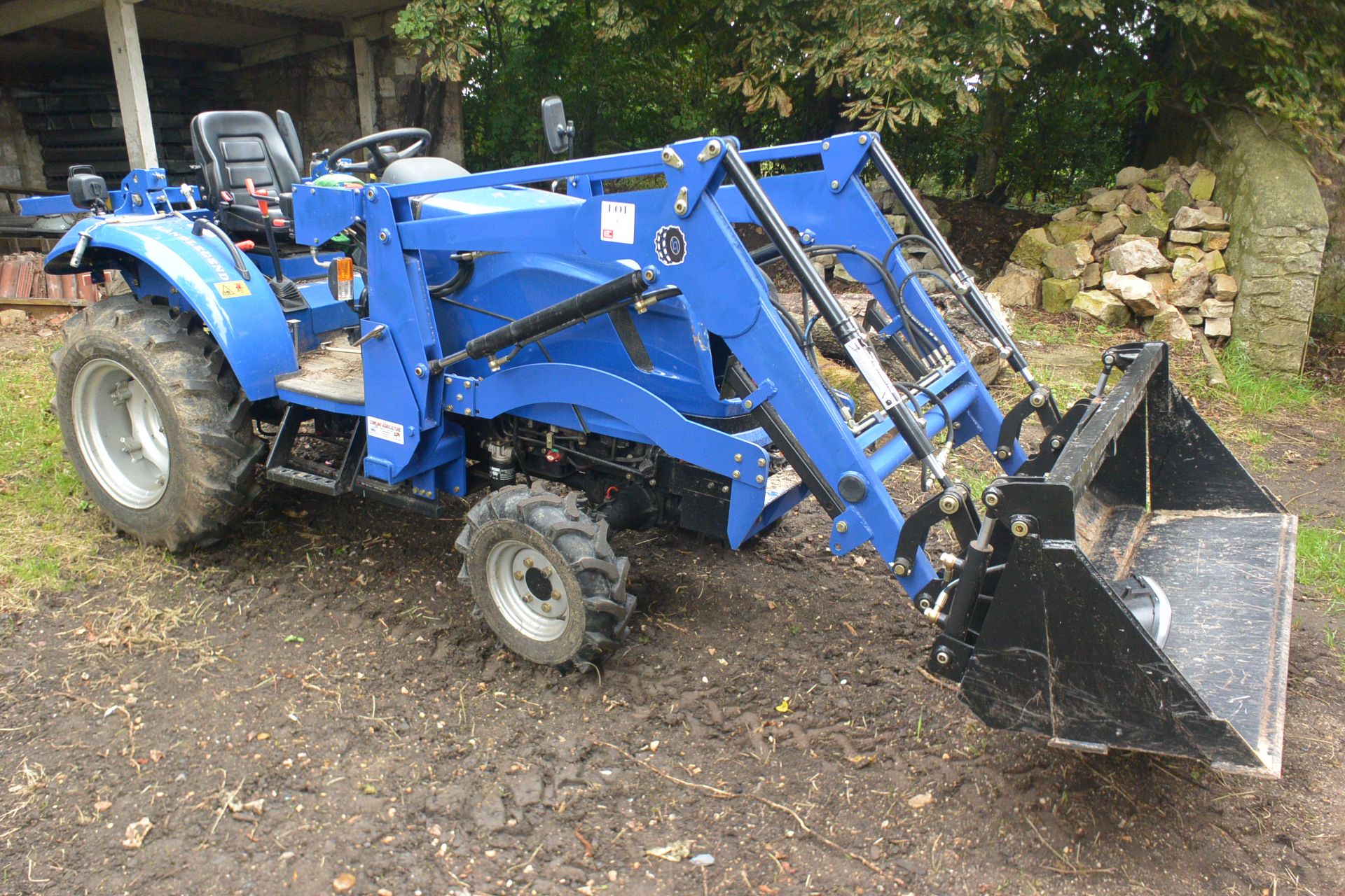 Land Legend 30HP Tractor with front loader (2021)