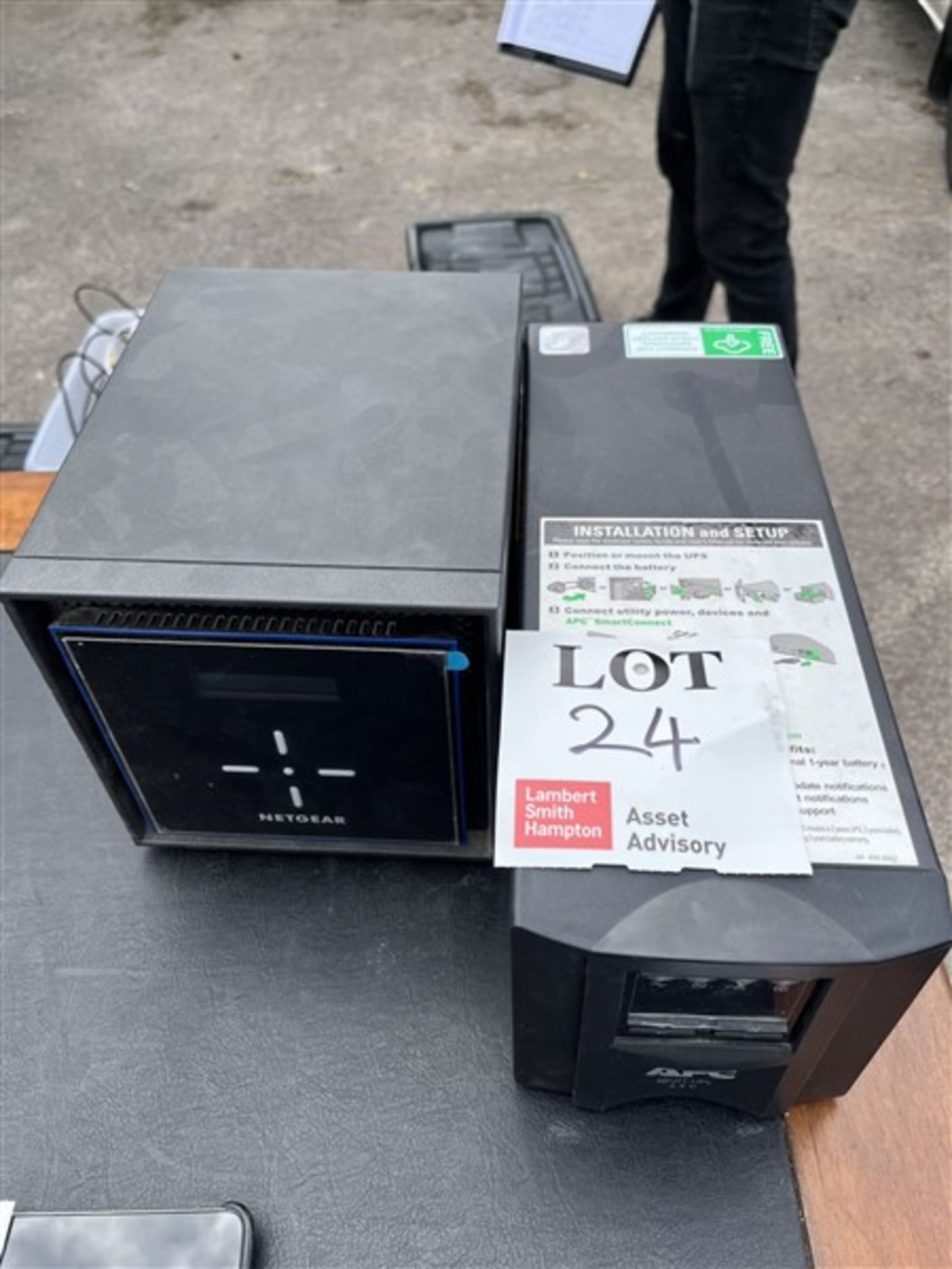 APC smart UPS 750 and Netgear storage unit