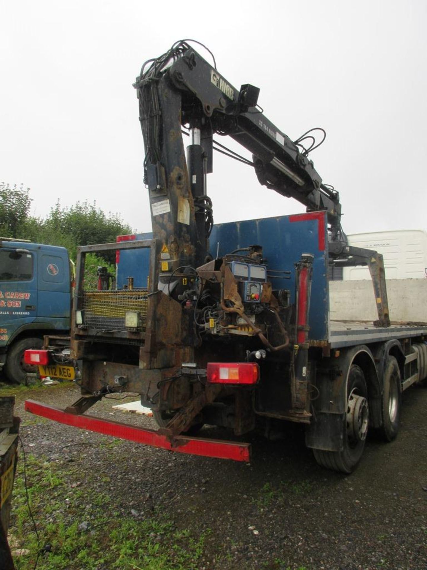 Volvo FM 450 6 x 2 rear lift/rear steer flat bed lorry, 10,837cc, gross weight 26,000kg - Image 5 of 23