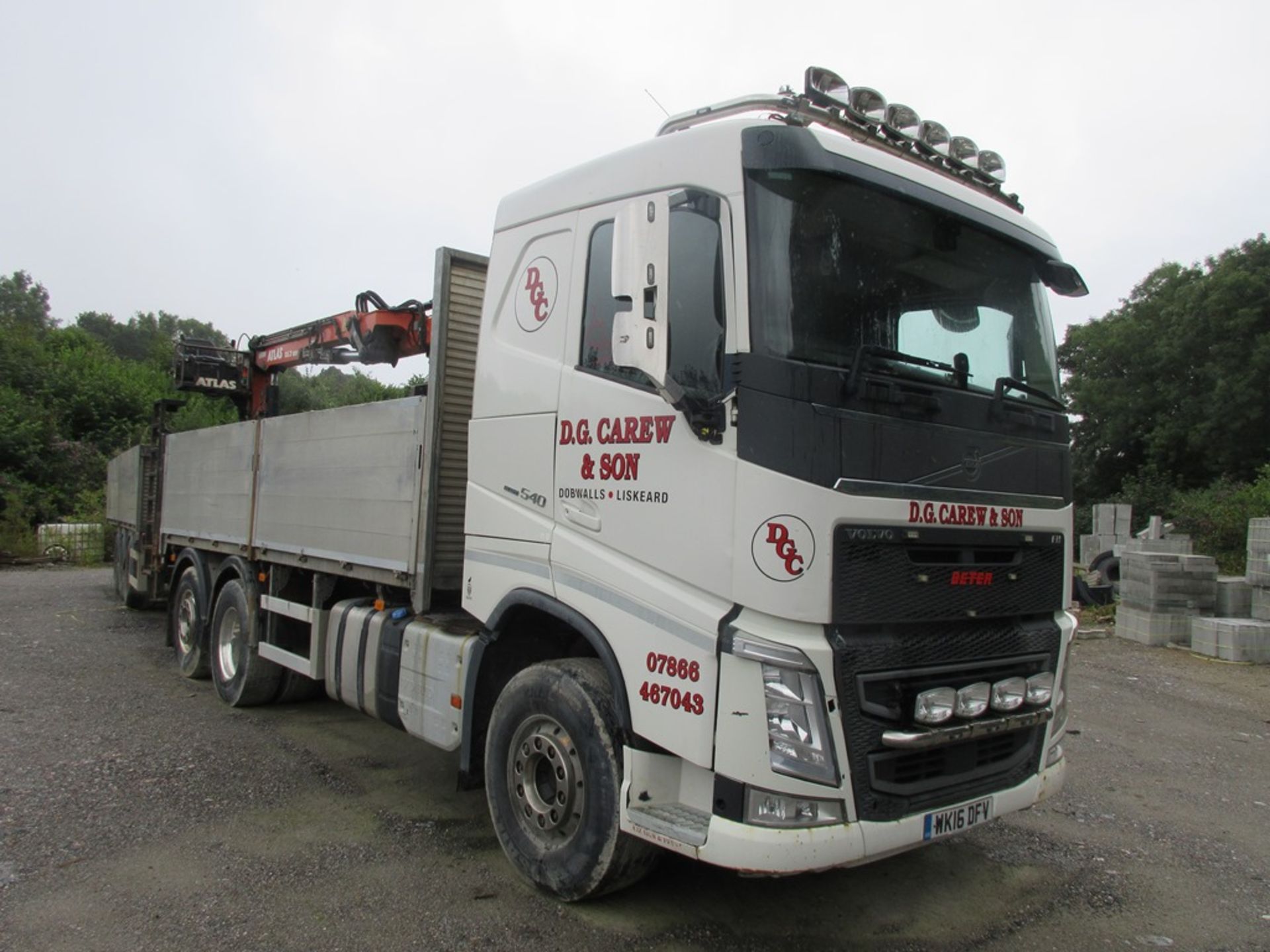 Volvo FH540 Euro 6 sleeper cab 6 x 2 rear lift/rear steer rigid dropside platform lorry, 12,777cc, - Image 3 of 38