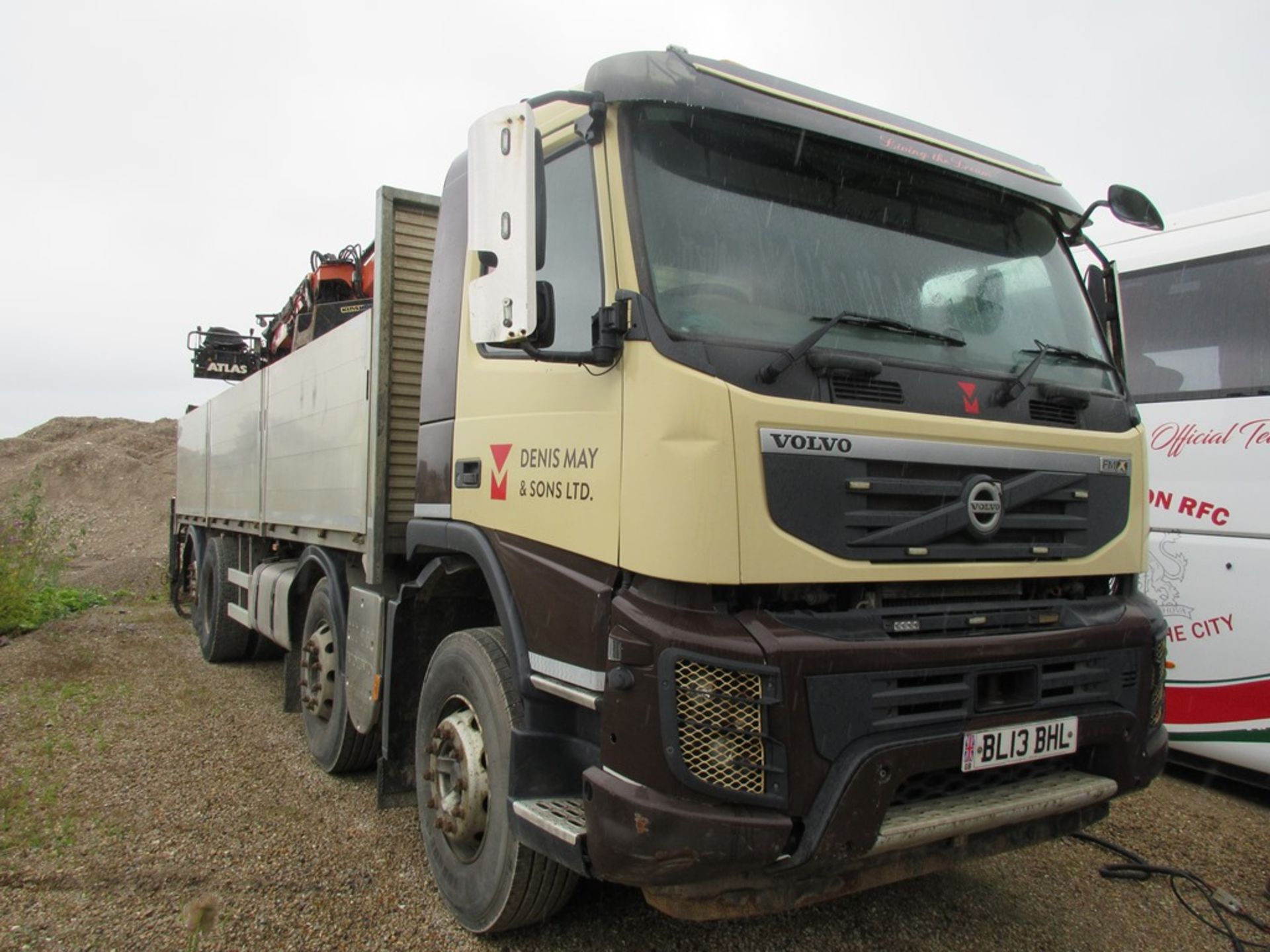 Volvo FMX-410 8 x 2 platform lorry, 12,777cc, gross weight: 32,000kg Registration: BL13 BHL