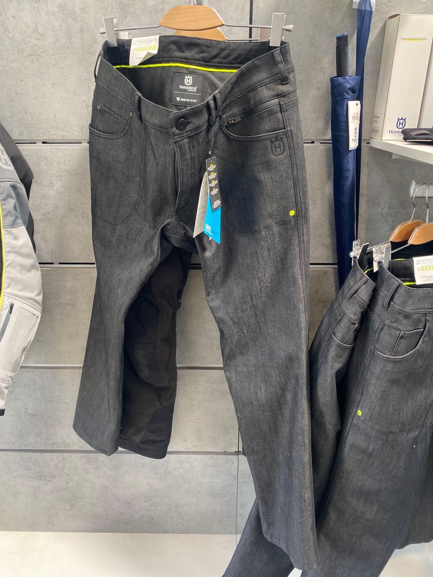 Husqvarna Revit progress jeans size XL waist, 36 length, 34 regular fit, RRP £208.19