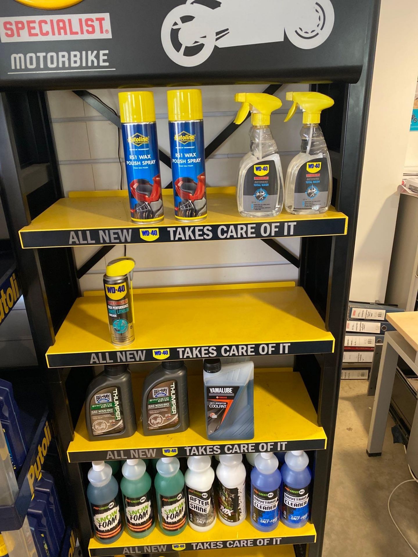WD-40 display unit and contents to include various unused oils and cleaning solutions as lotted - Image 3 of 4